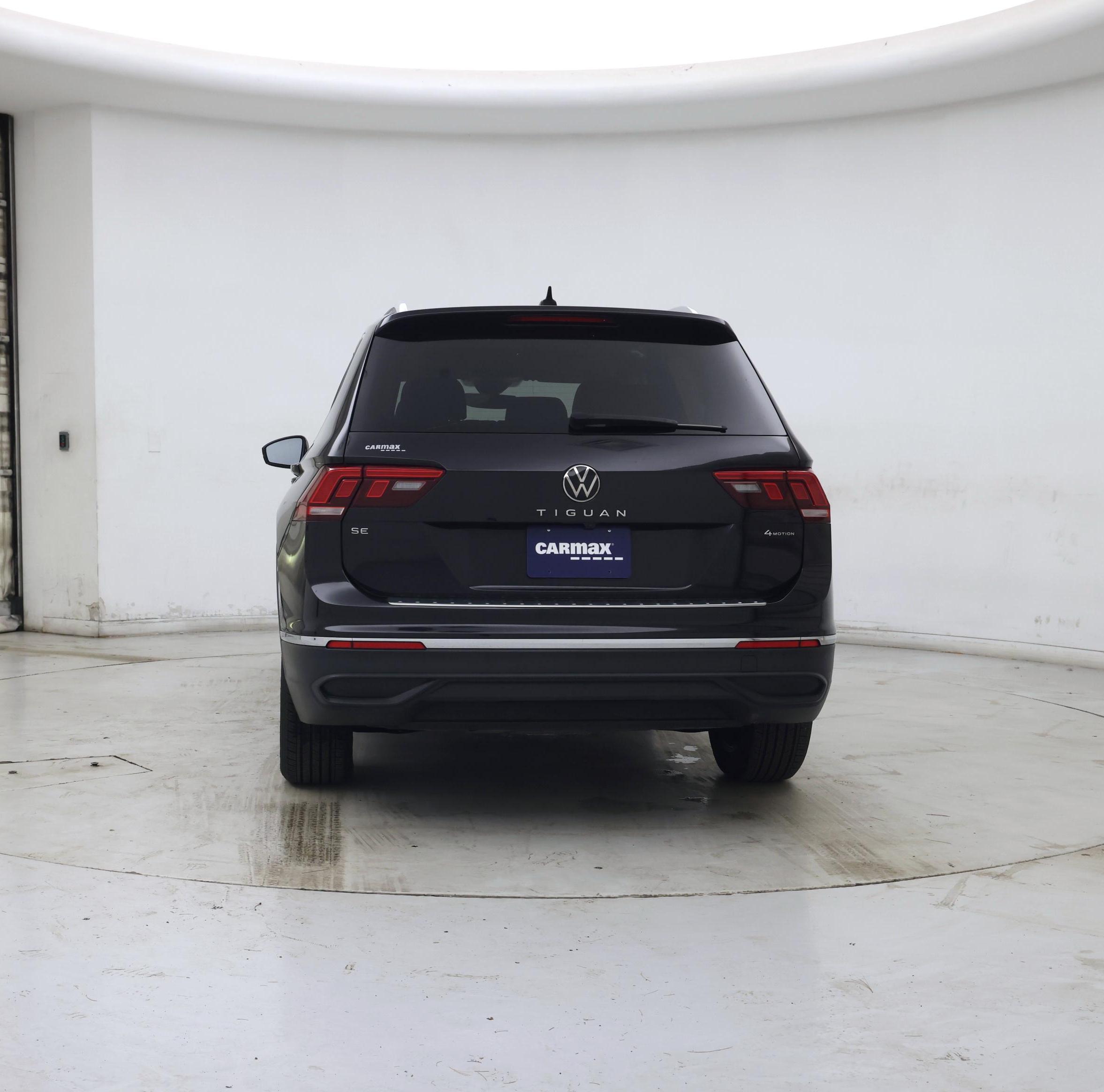 Thumbnail: 2022 Volkswagen Tiguan - 6