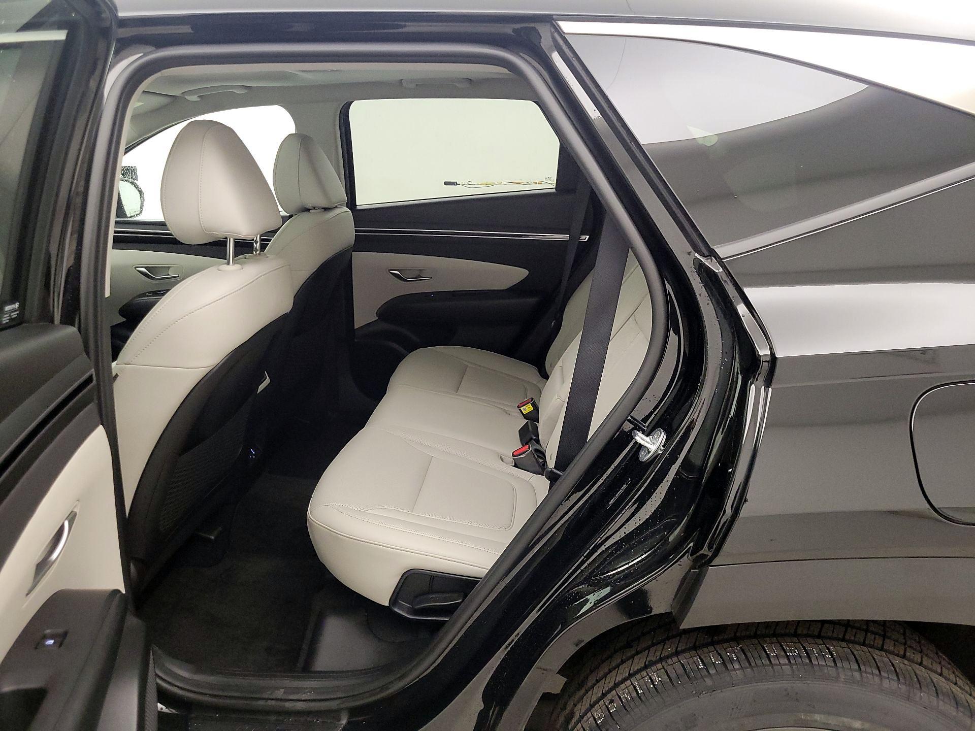 Thumbnail: 2023 Hyundai Tucson - 20