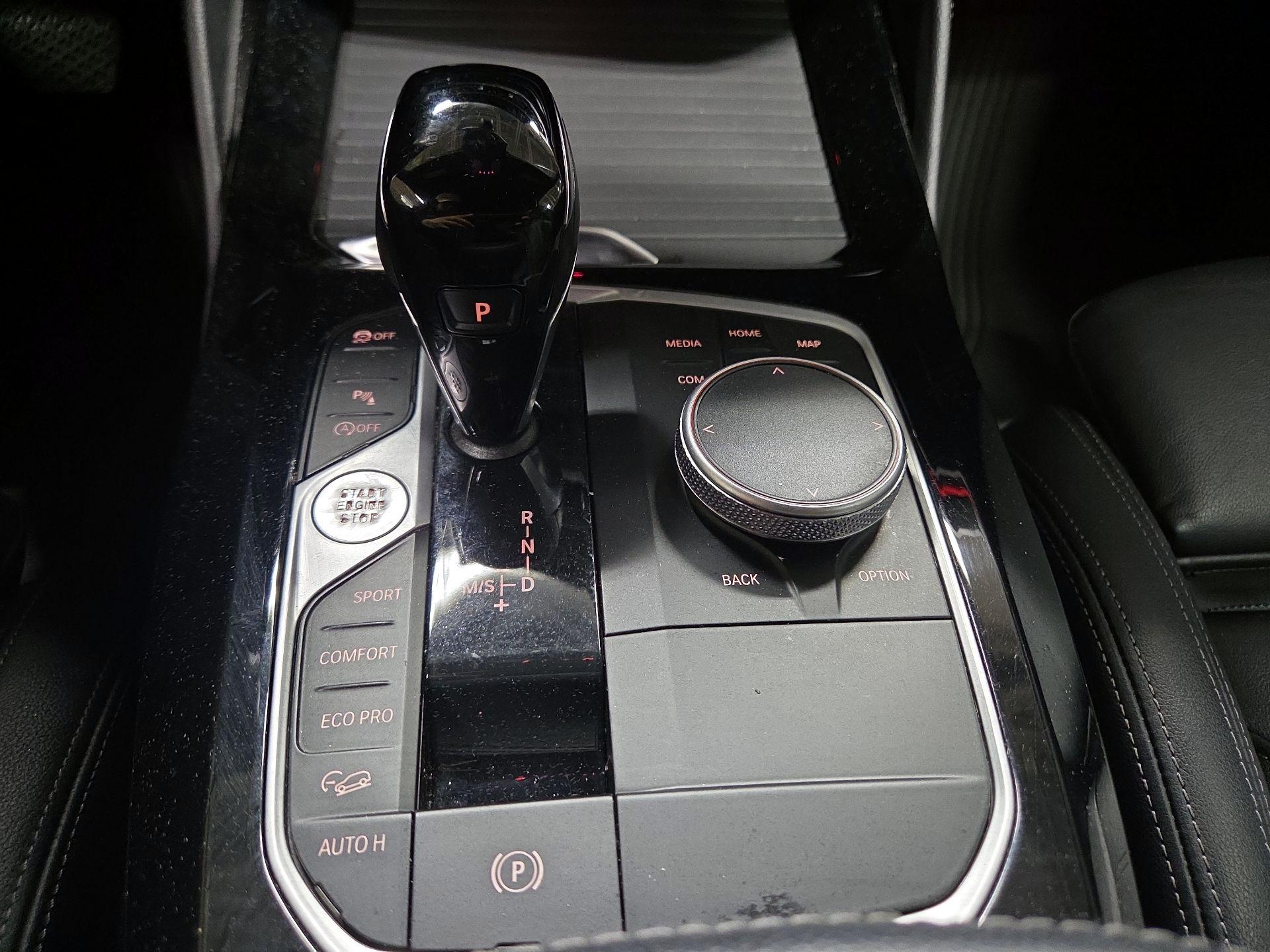 Thumbnail: 2022 BMW X4 - 18