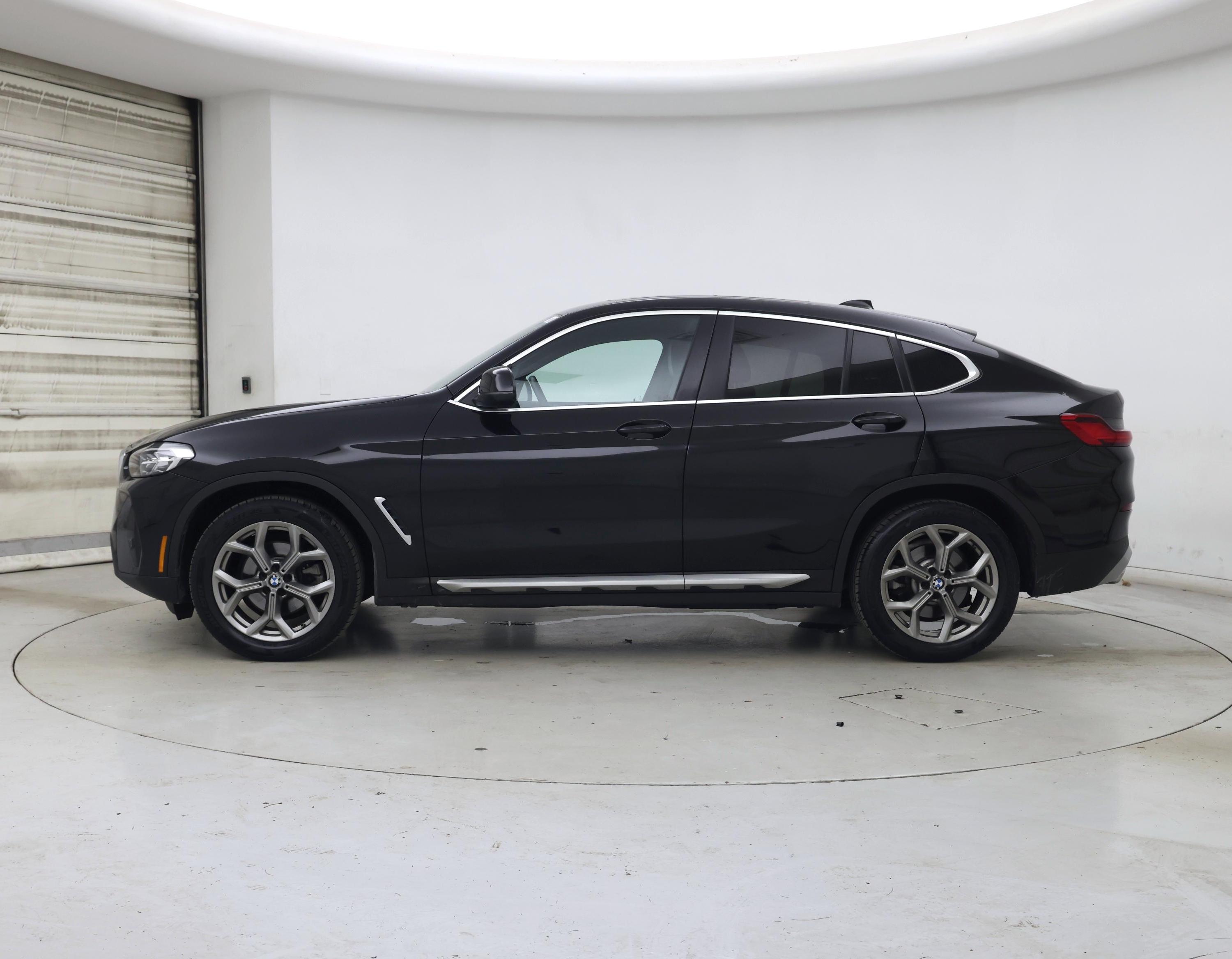 Thumbnail: 2022 BMW X4 - 3