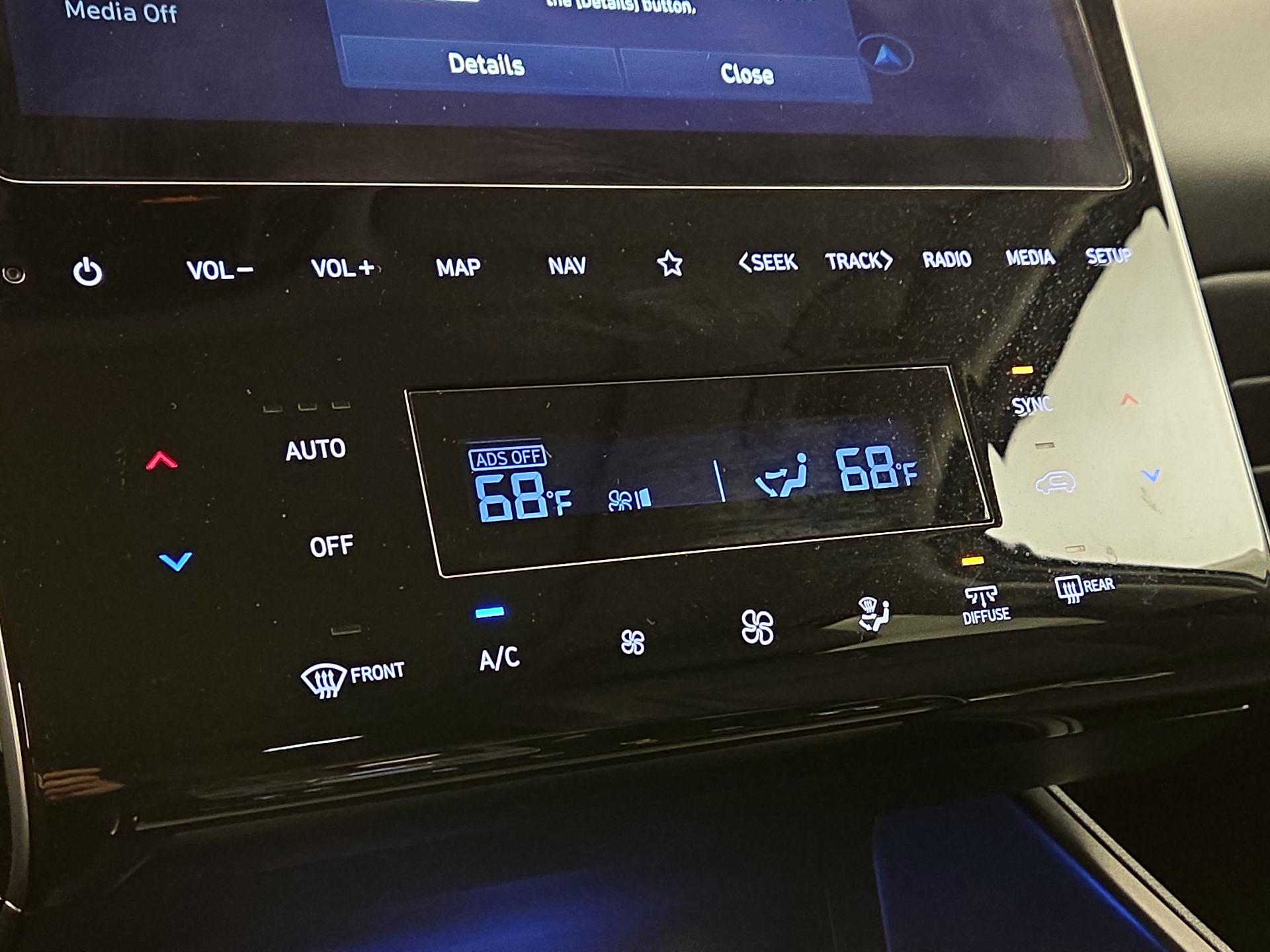 Thumbnail: 2023 Hyundai Tucson - 17