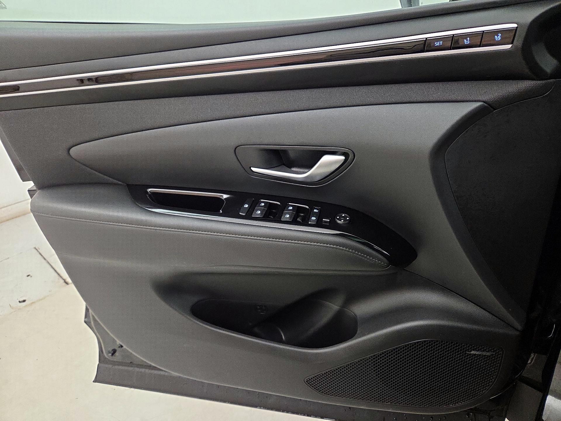 Thumbnail: 2023 Hyundai Tucson - 12