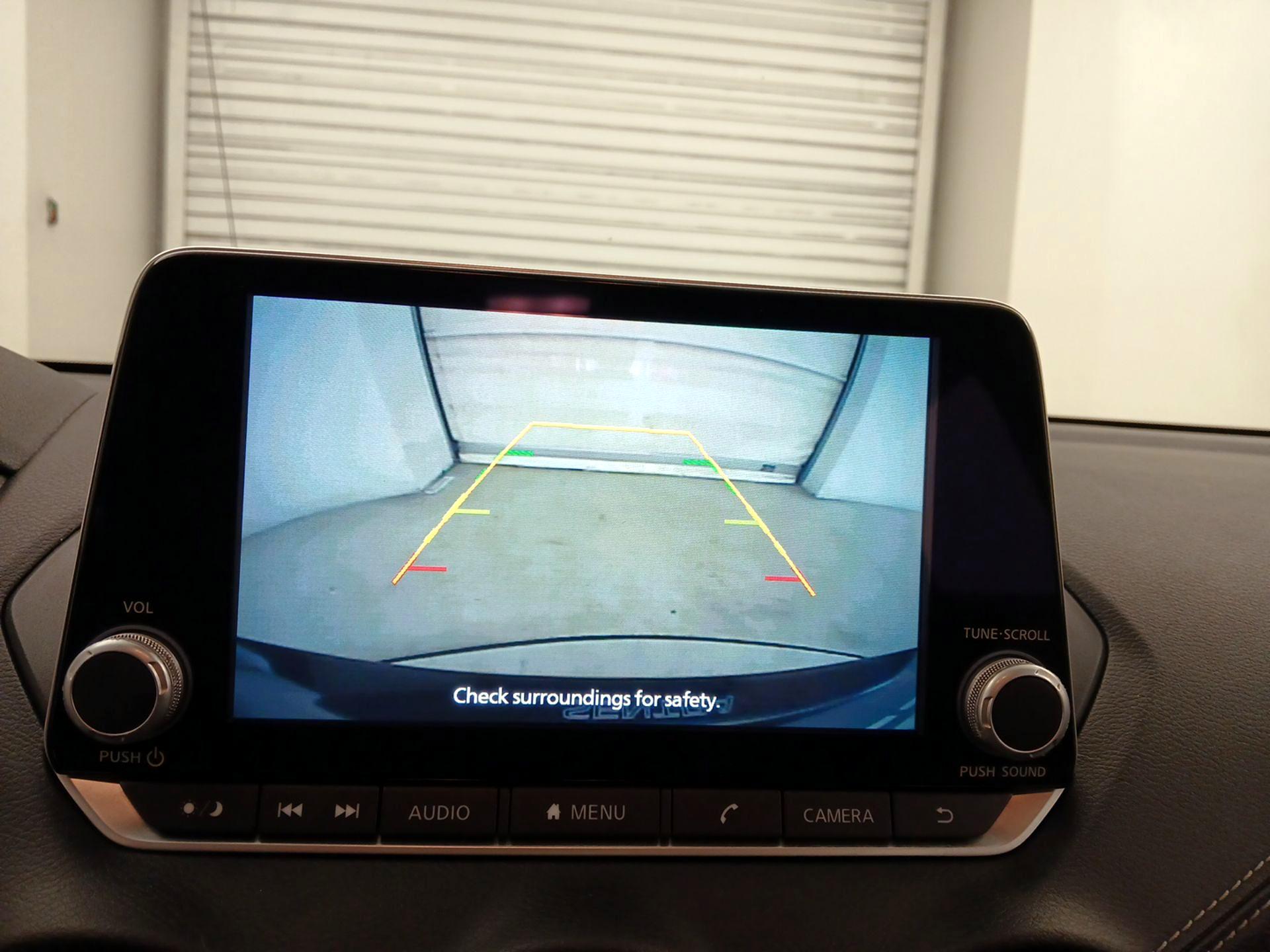 Thumbnail: 2022 Nissan Sentra - 14