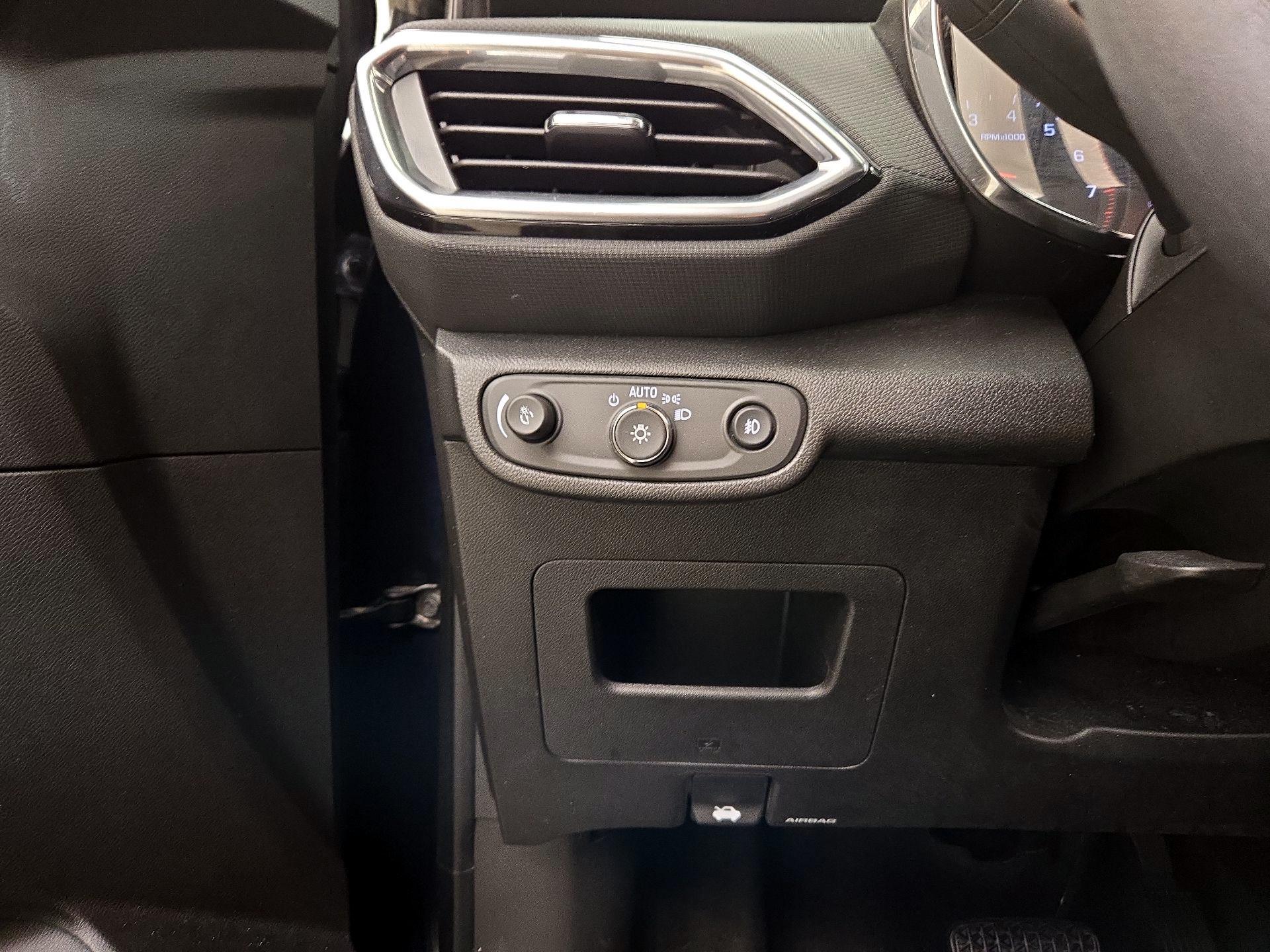 Thumbnail: 2021 Chevrolet TrailBlazer - 13