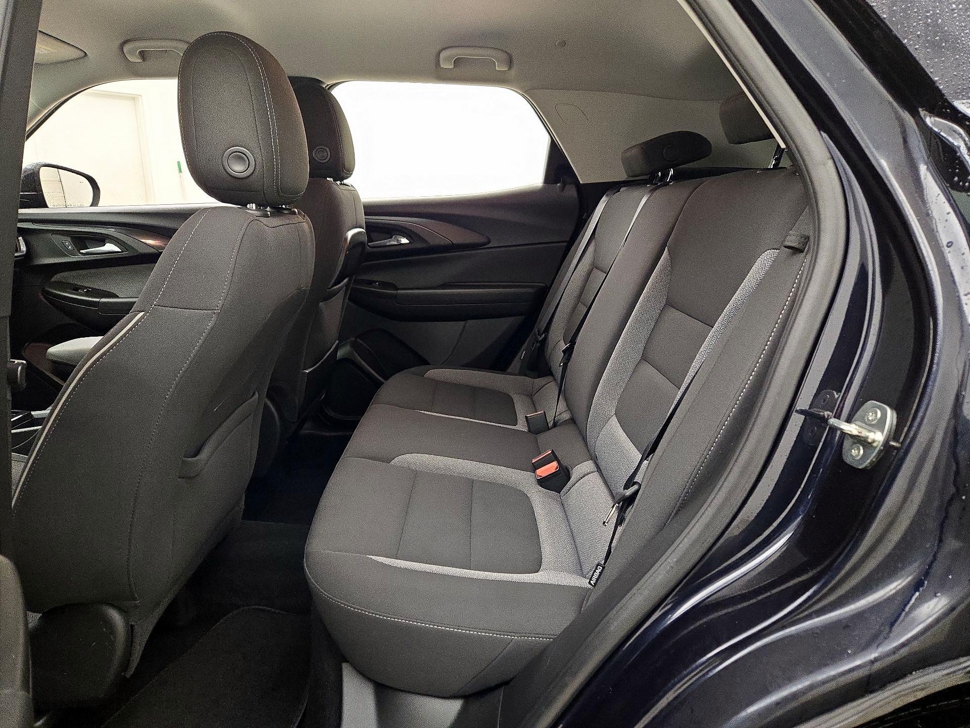 Thumbnail: 2021 Chevrolet TrailBlazer - 18