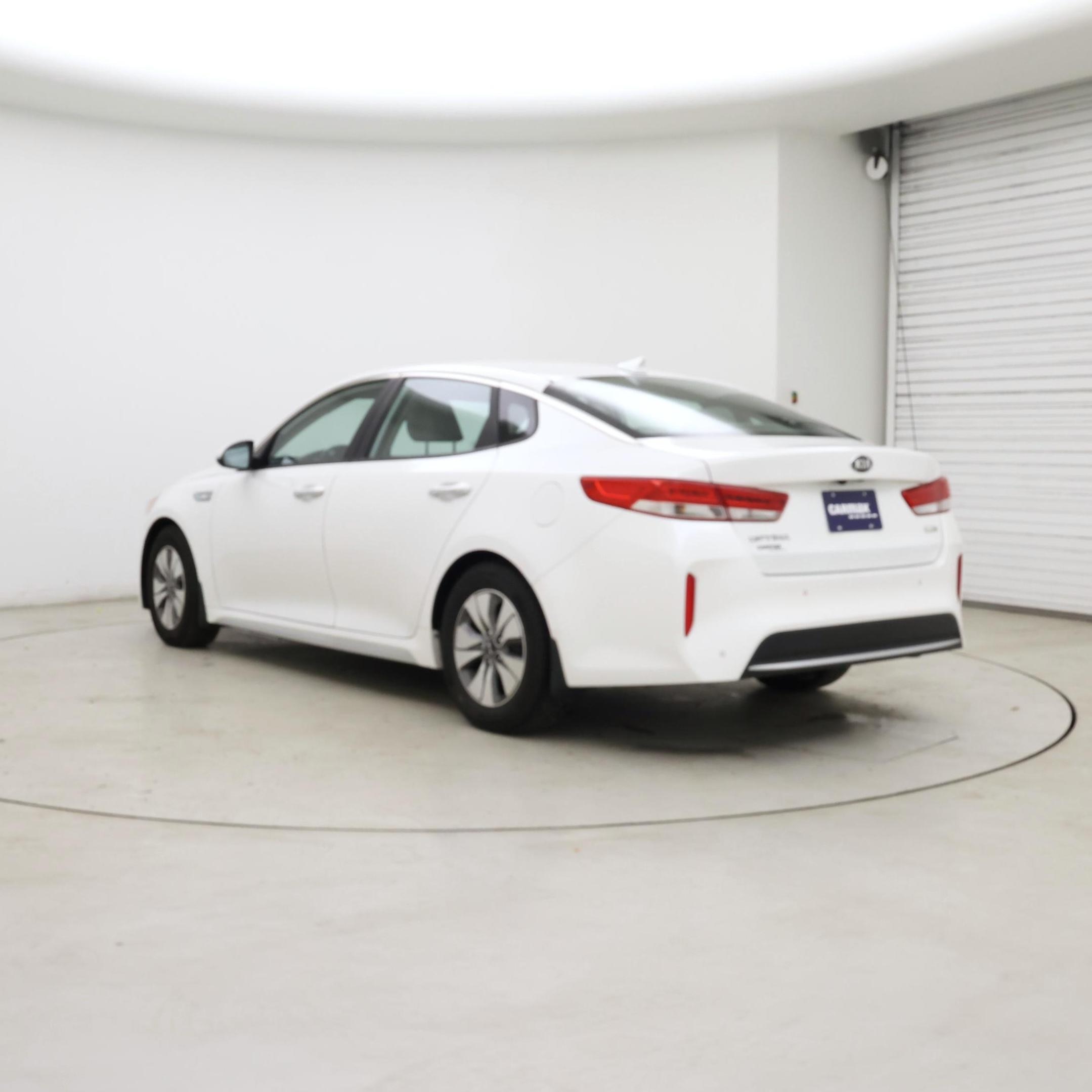 Thumbnail: 2017 Kia Optima - 2