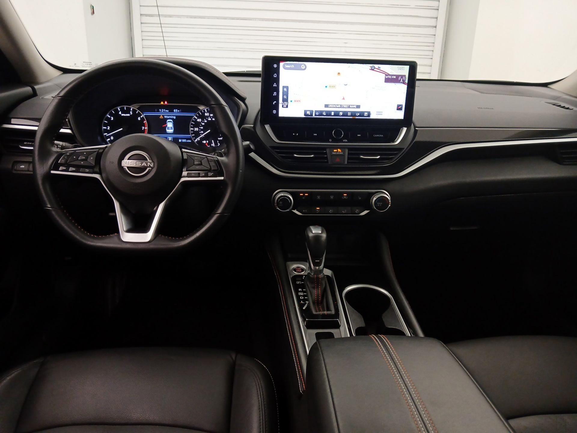 Thumbnail: 2023 Nissan Altima - 9