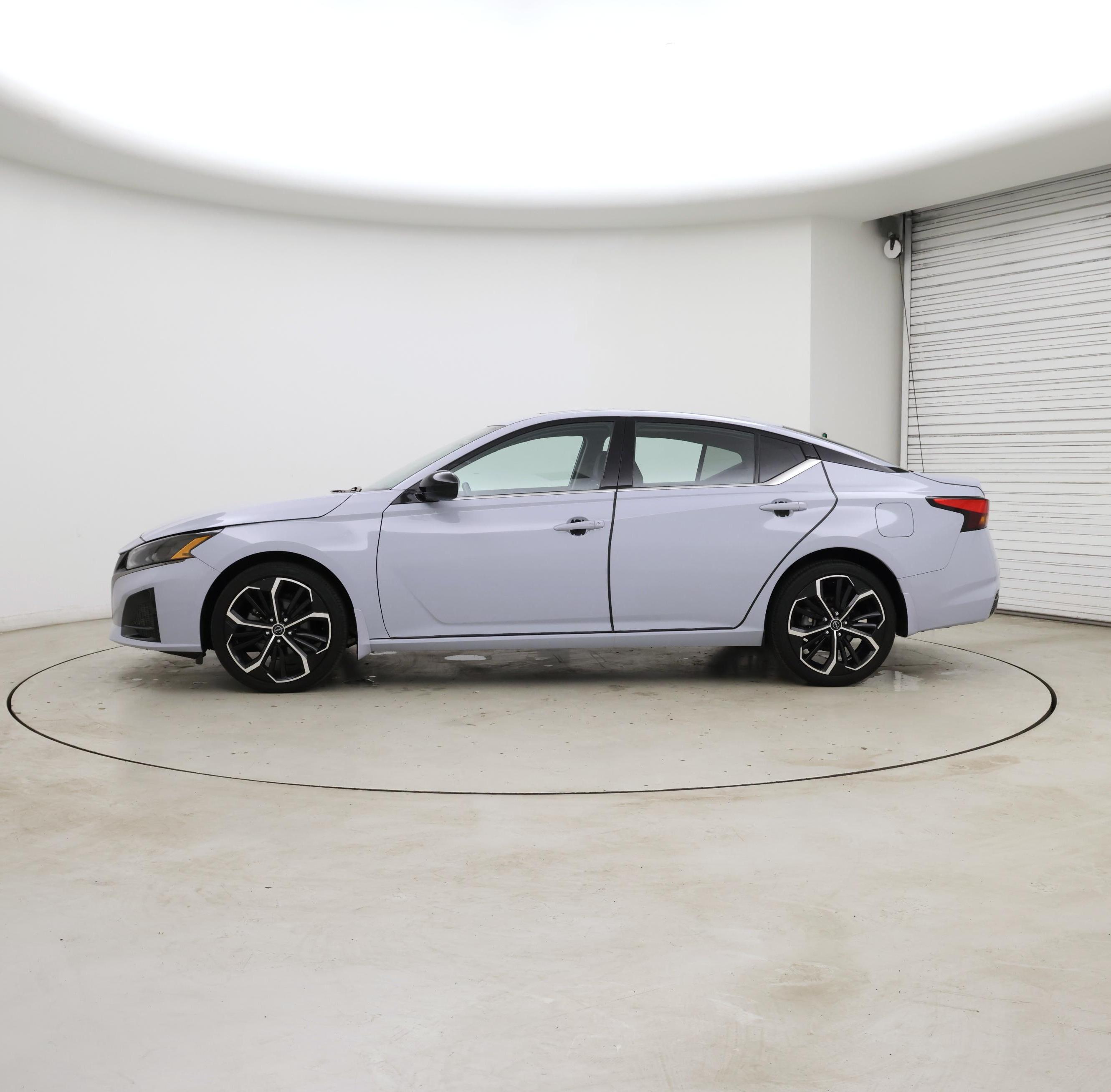 Thumbnail: 2023 Nissan Altima - 3