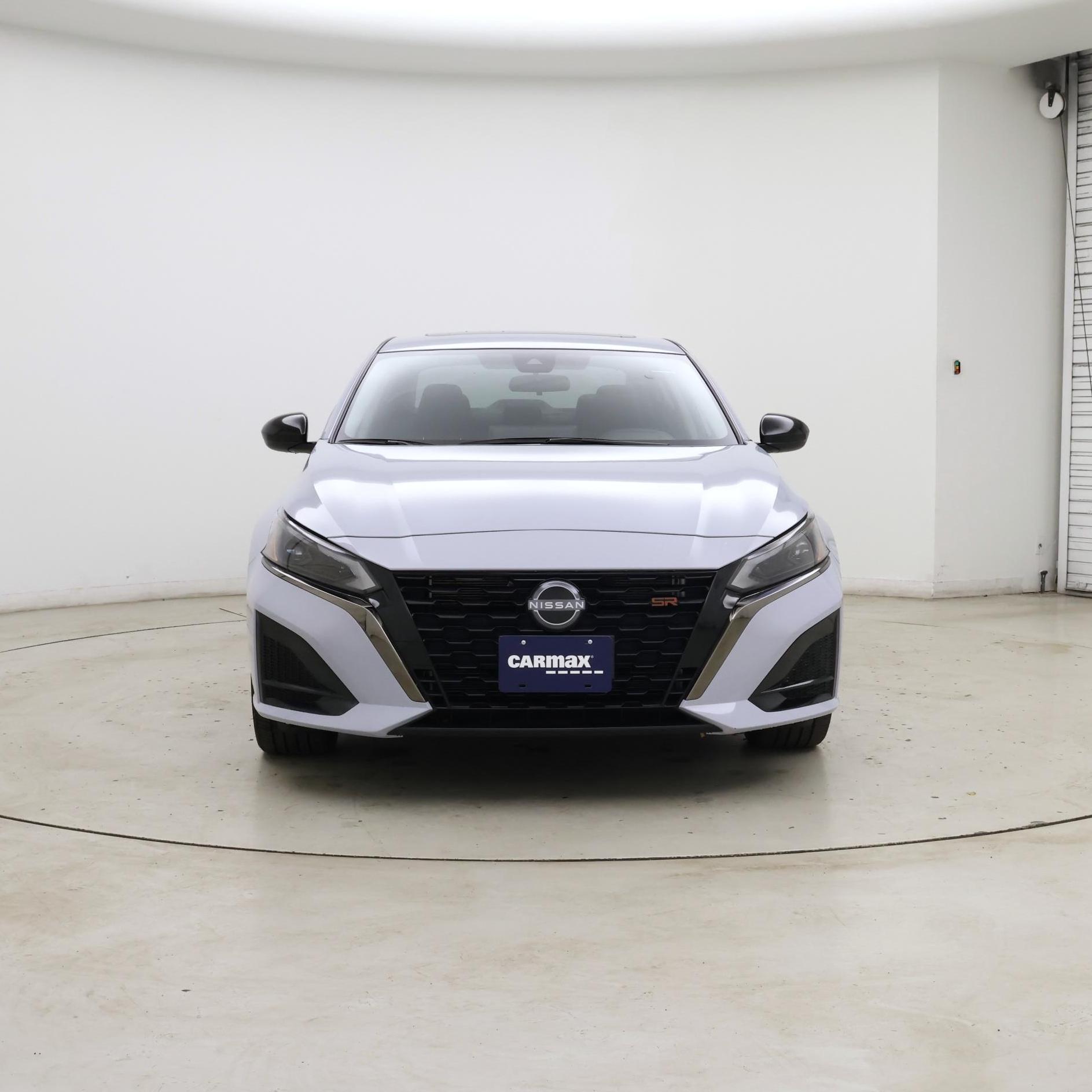 Thumbnail: 2023 Nissan Altima - 5