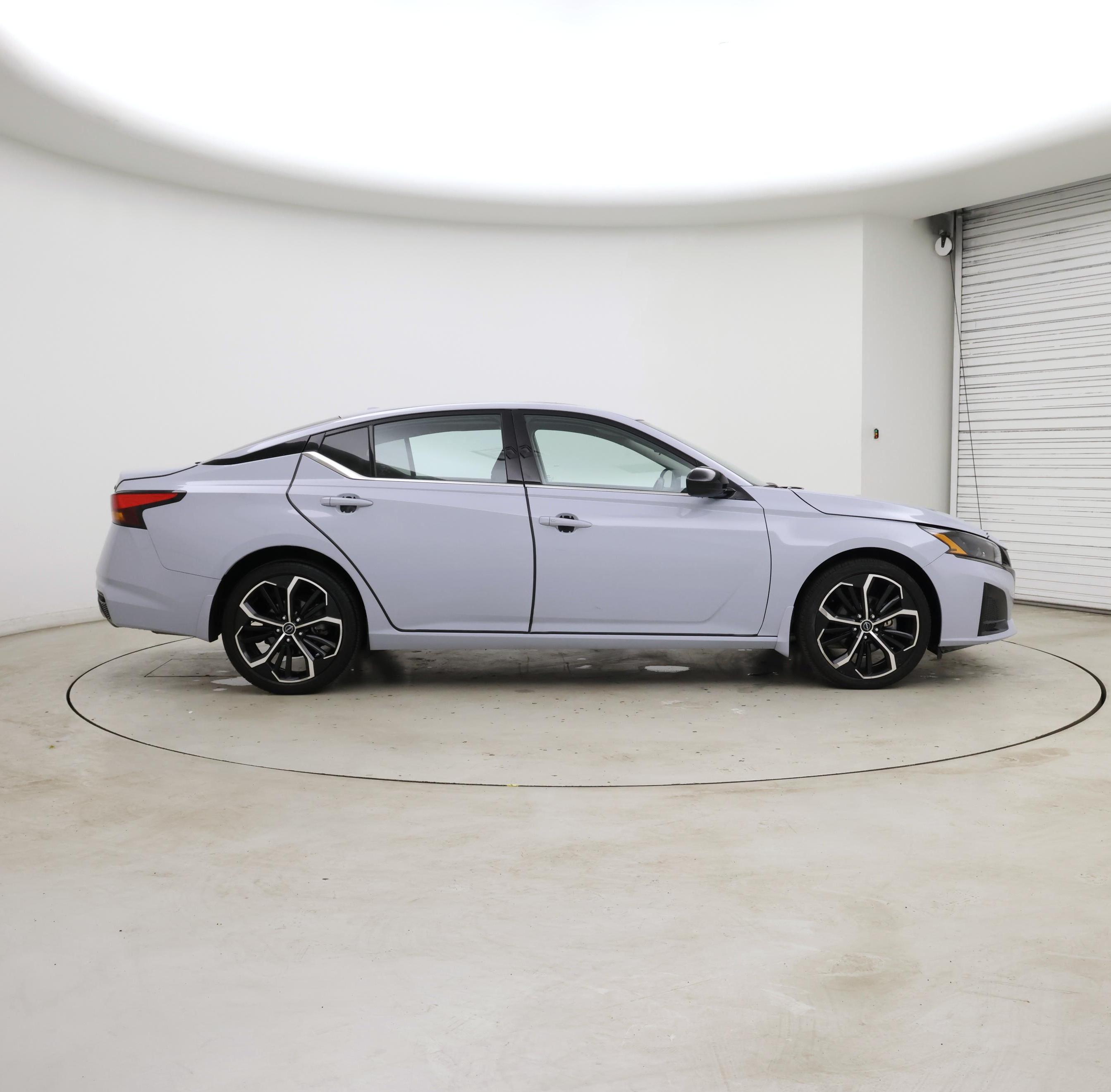 Thumbnail: 2023 Nissan Altima - 7