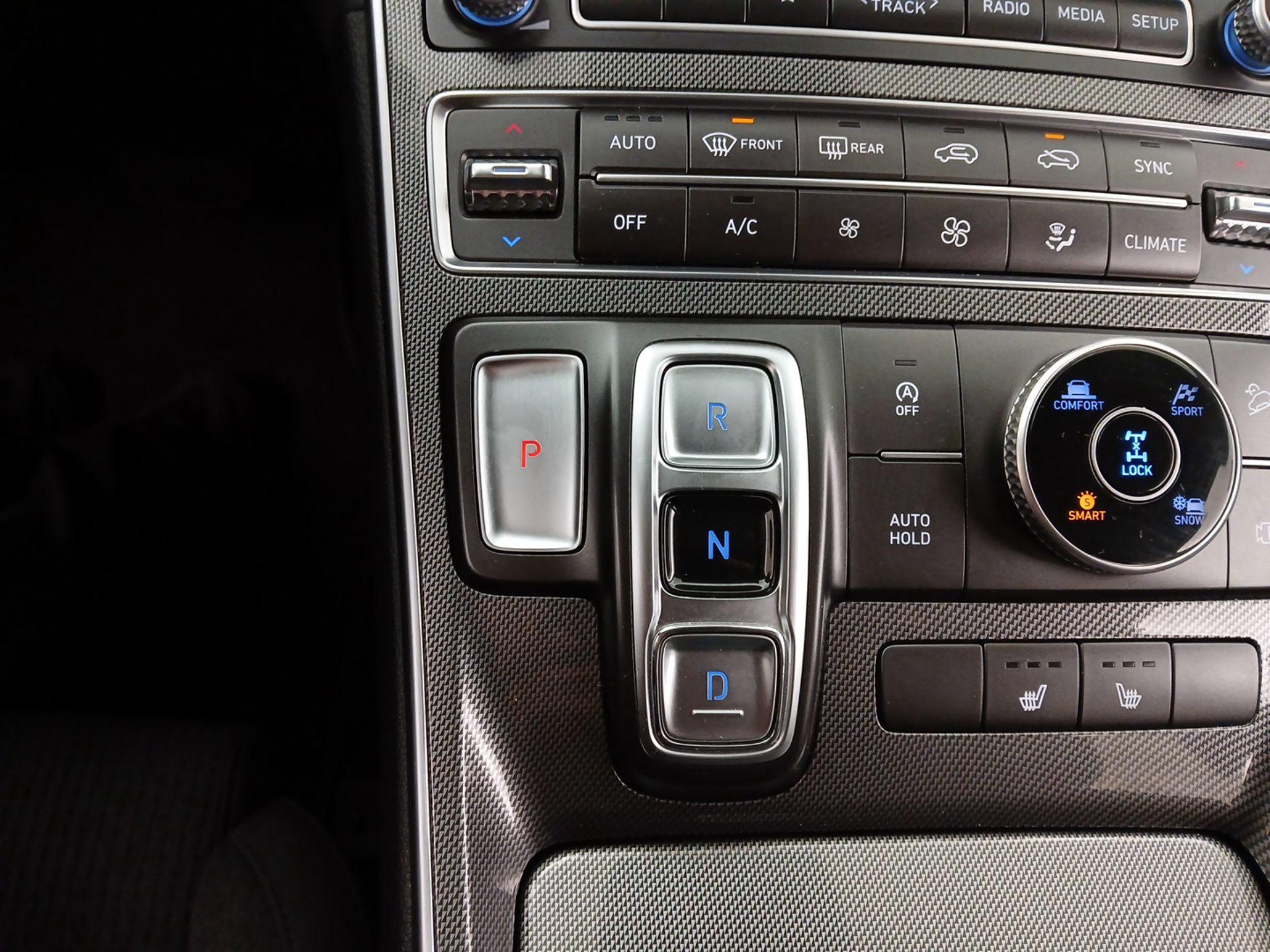 Thumbnail: 2023 Hyundai Santa Fe - 17