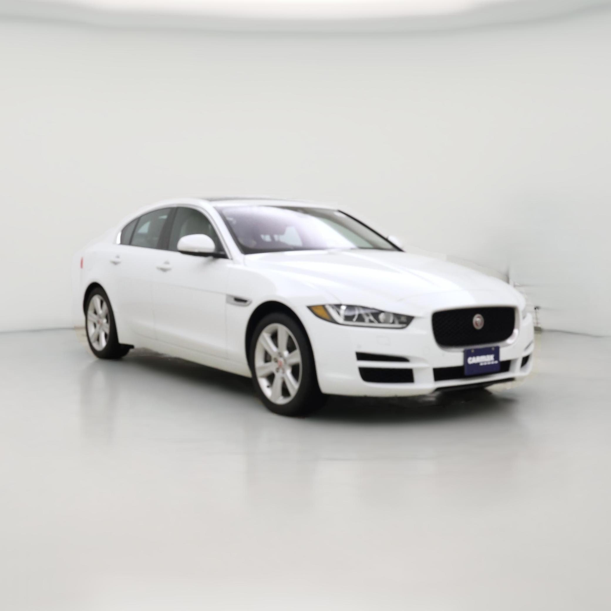Thumbnail: 2018 Jaguar XE - 1