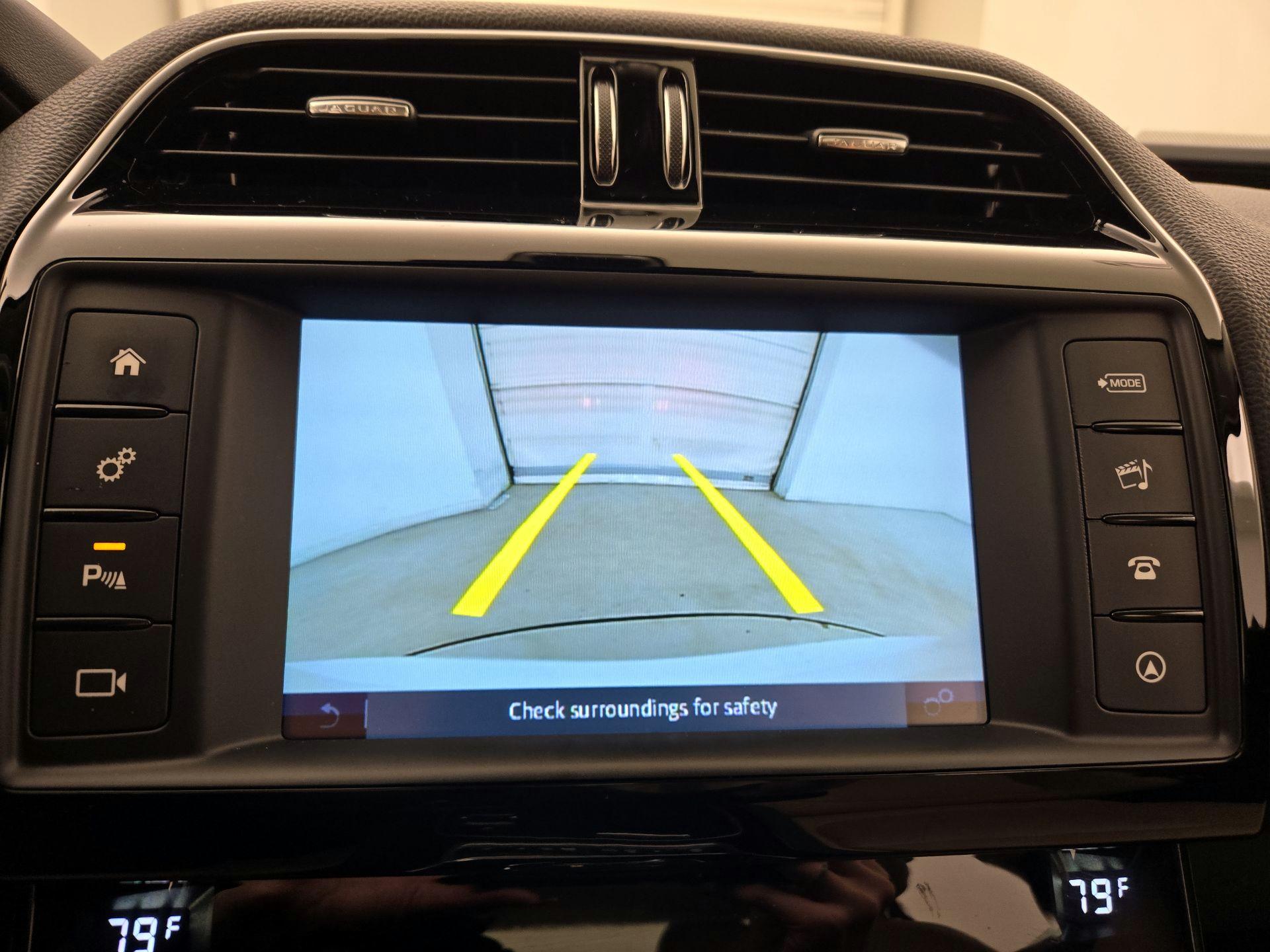 Thumbnail: 2018 Jaguar XE - 14