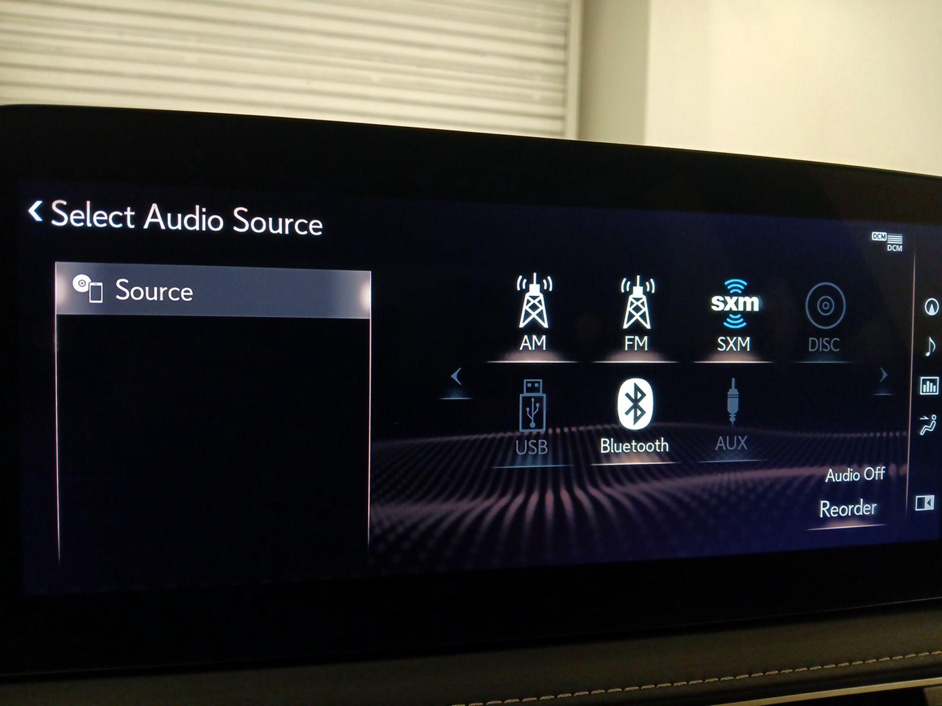 Thumbnail: 2022 Lexus LS - 16