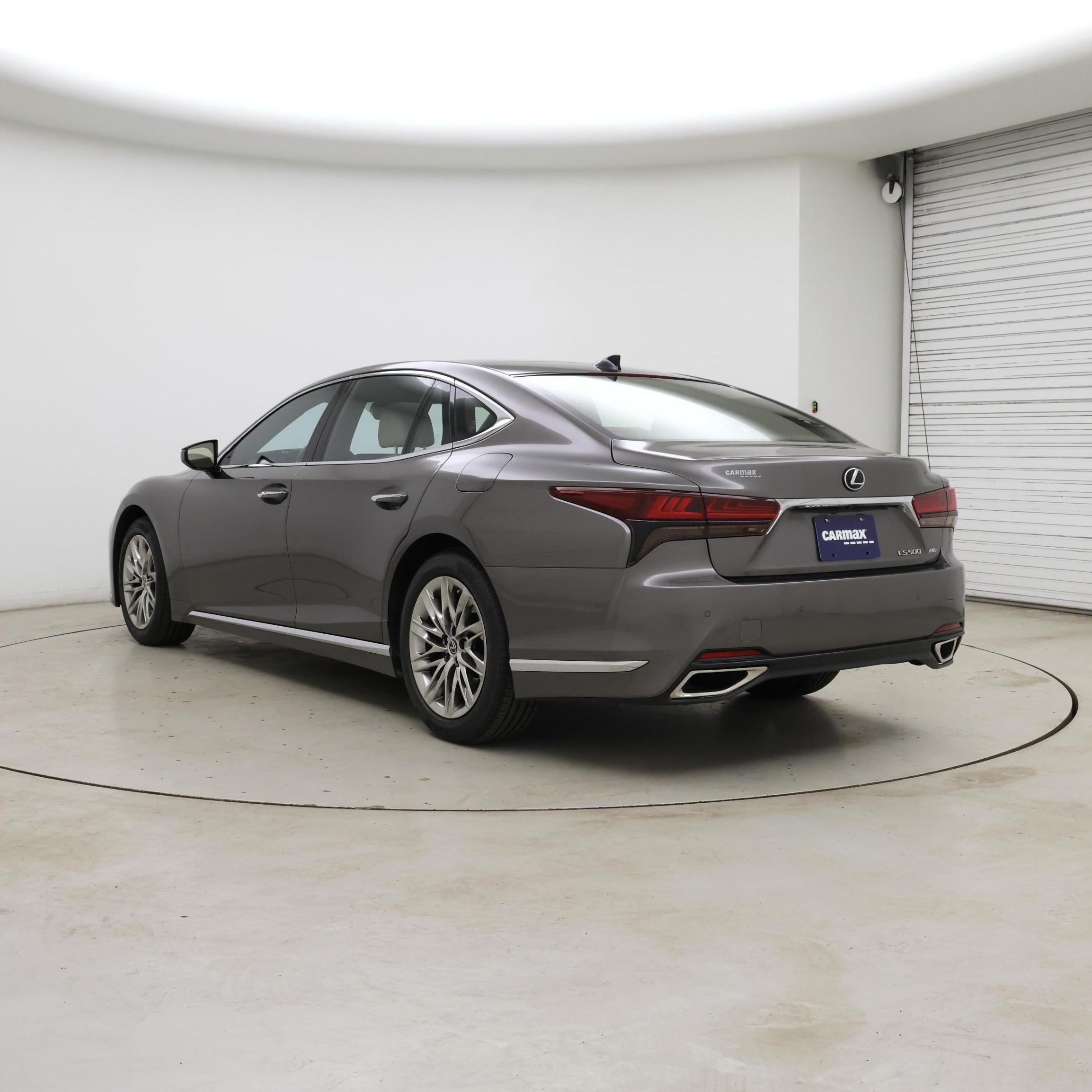 Thumbnail: 2022 Lexus LS - 2