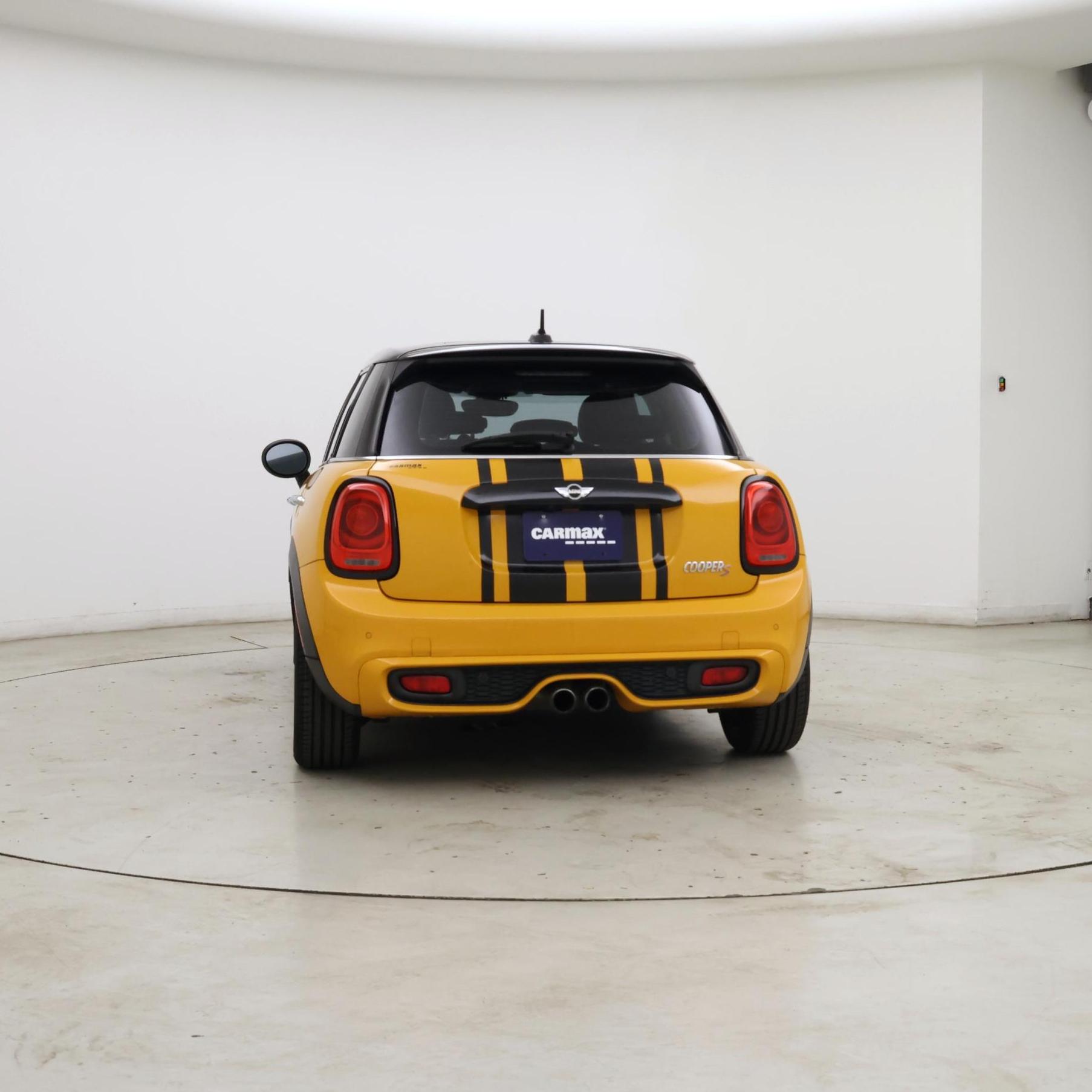 Thumbnail: 2015 MINI Cooper Hardtop - 6