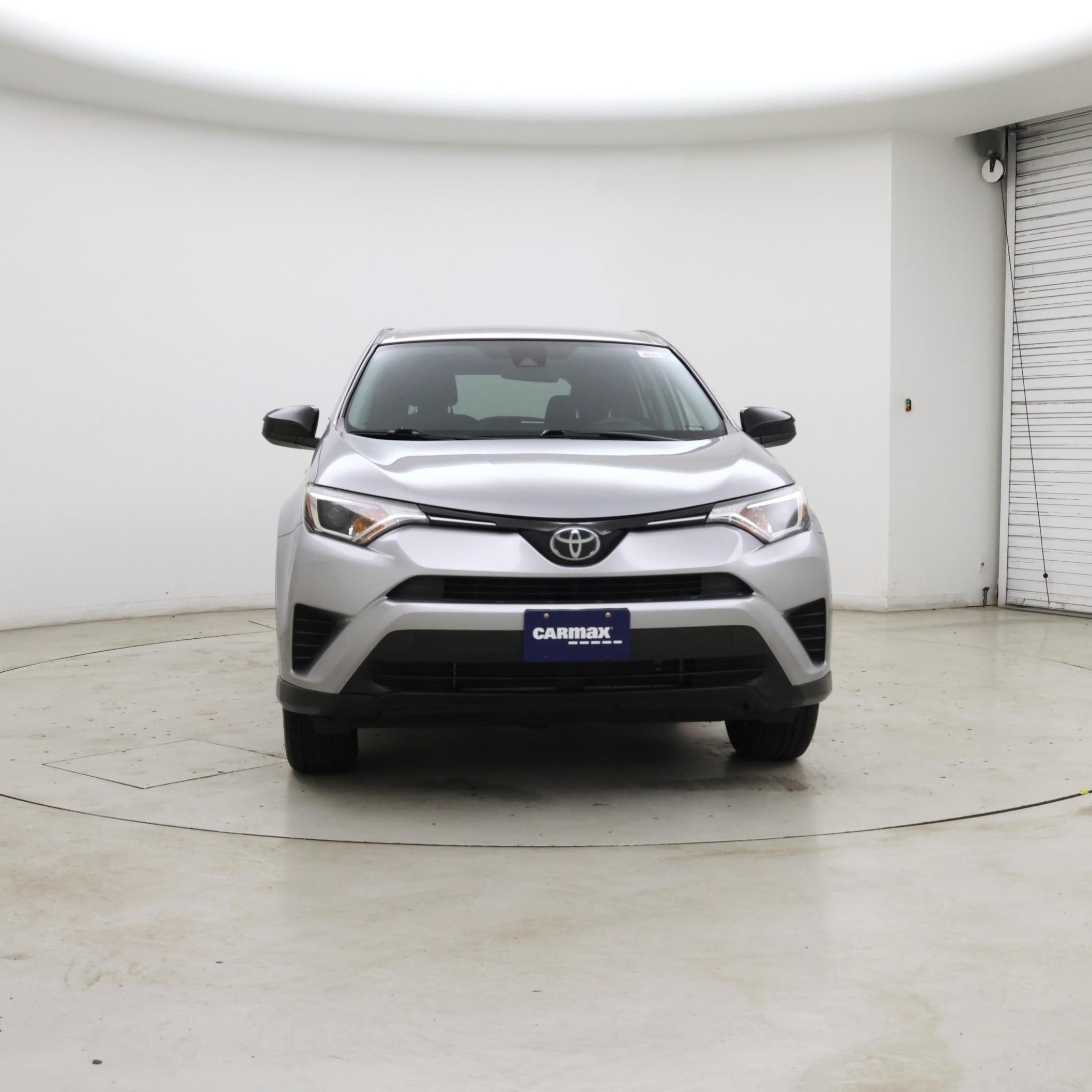 Thumbnail: 2018 Toyota RAV4 - 5