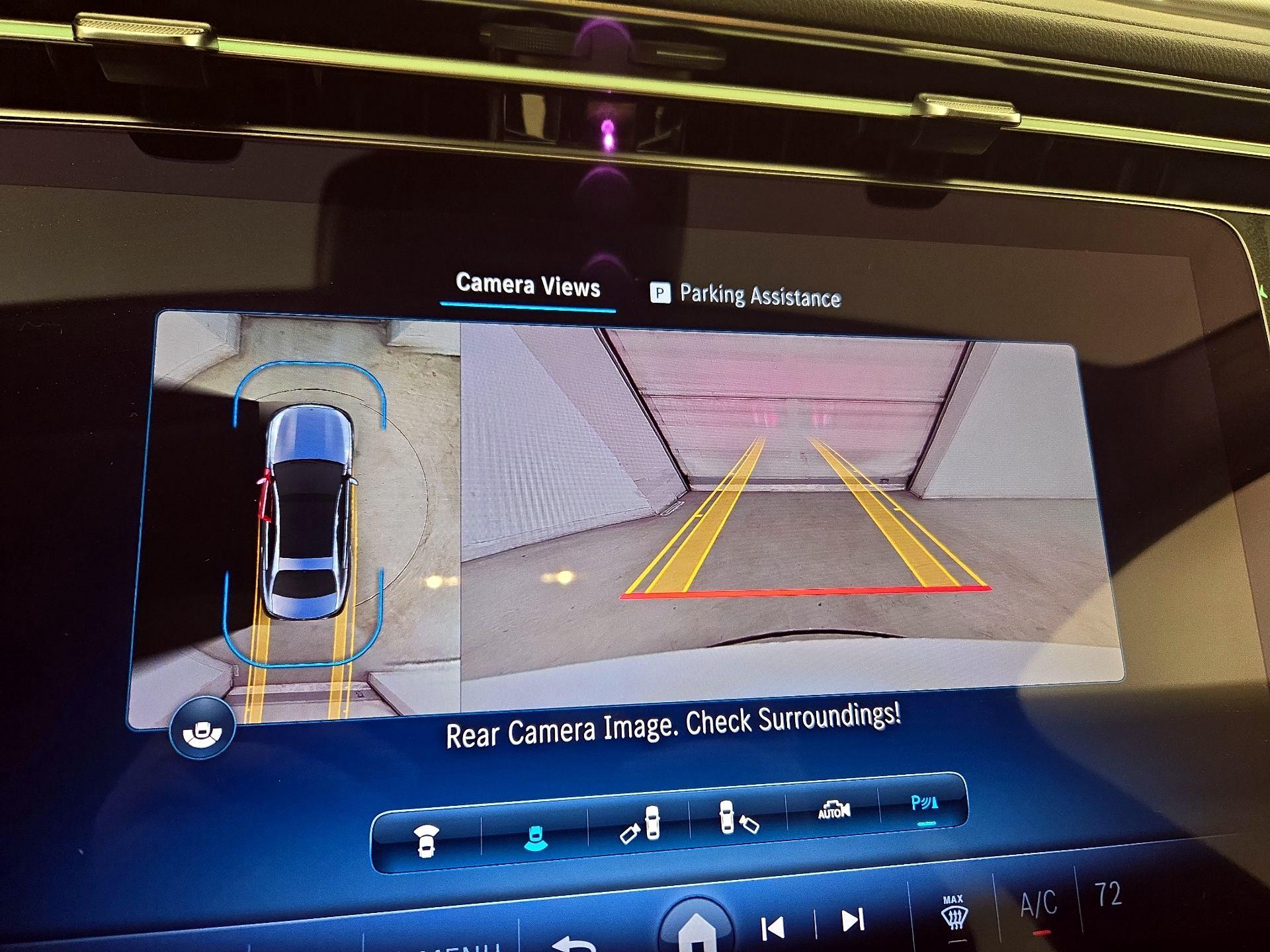 Thumbnail: 2024 Mercedes-Benz E-Class - 15