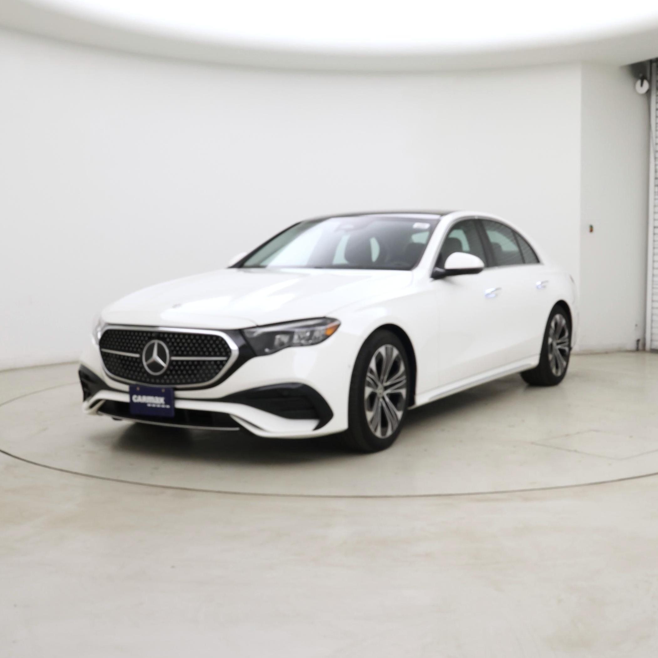 Thumbnail: 2024 Mercedes-Benz E-Class - 4