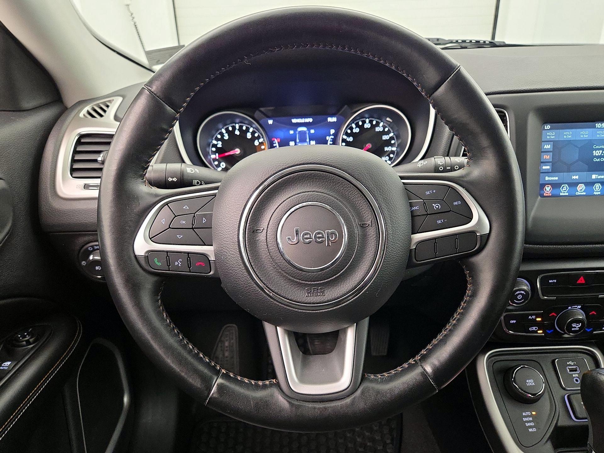 Thumbnail: 2021 Jeep Compass - 10