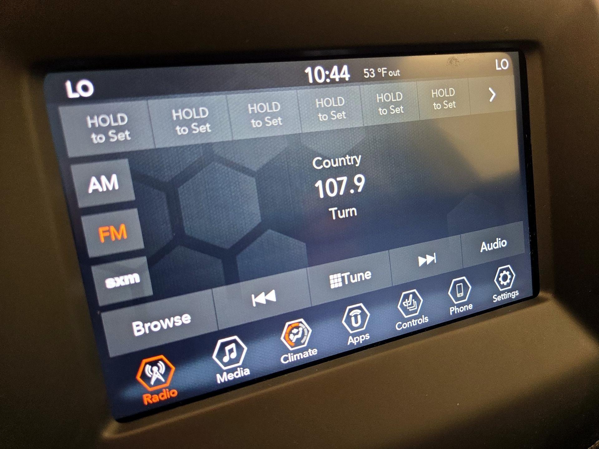 Thumbnail: 2021 Jeep Compass - 15