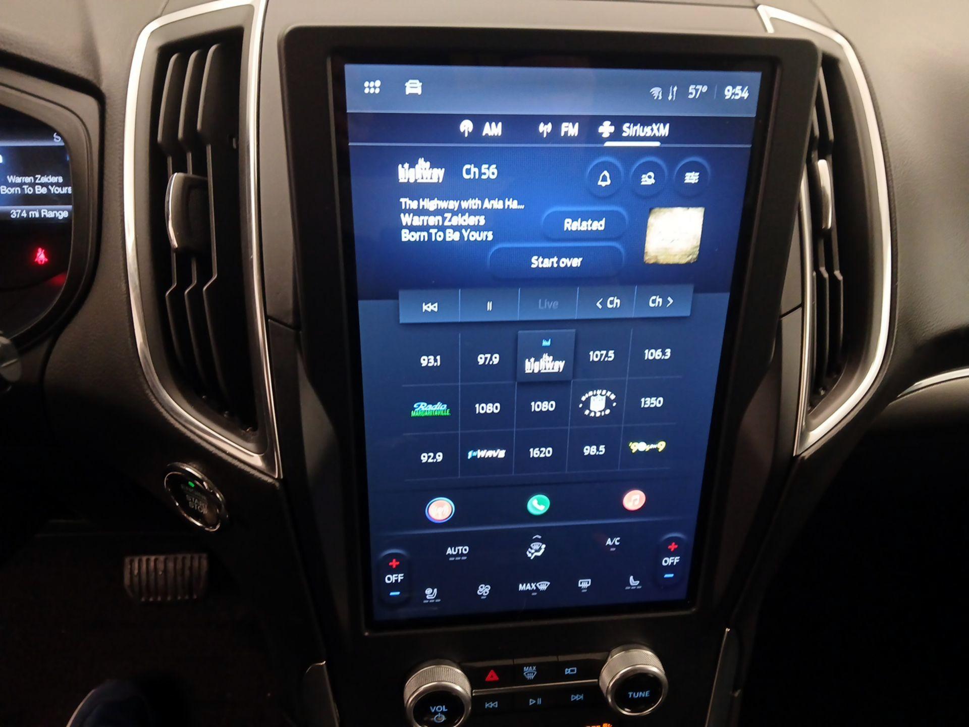 Thumbnail: 2022 Ford Edge - 15