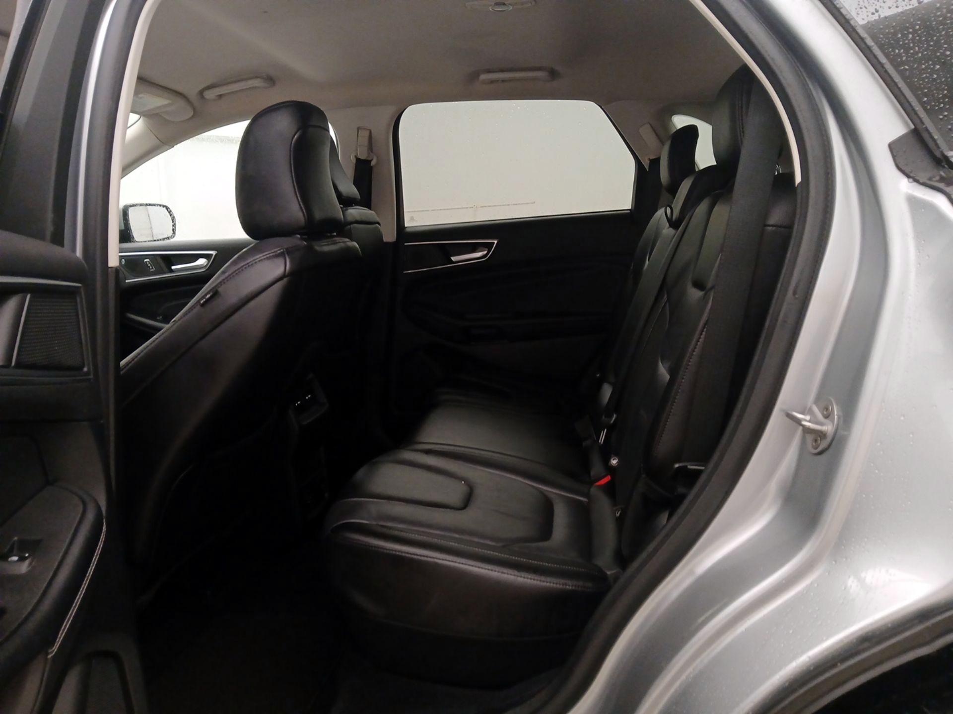 Thumbnail: 2022 Ford Edge - 19