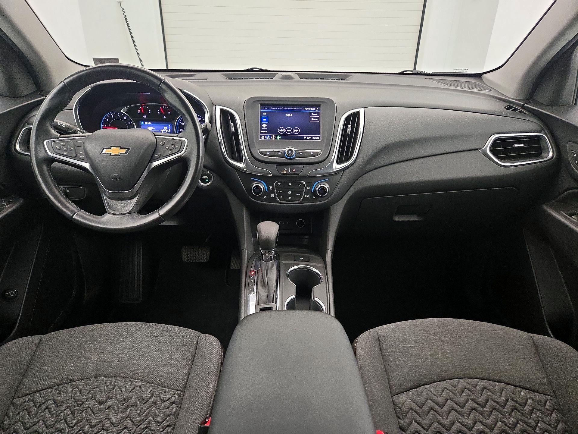 Thumbnail: 2022 Chevrolet Equinox - 9