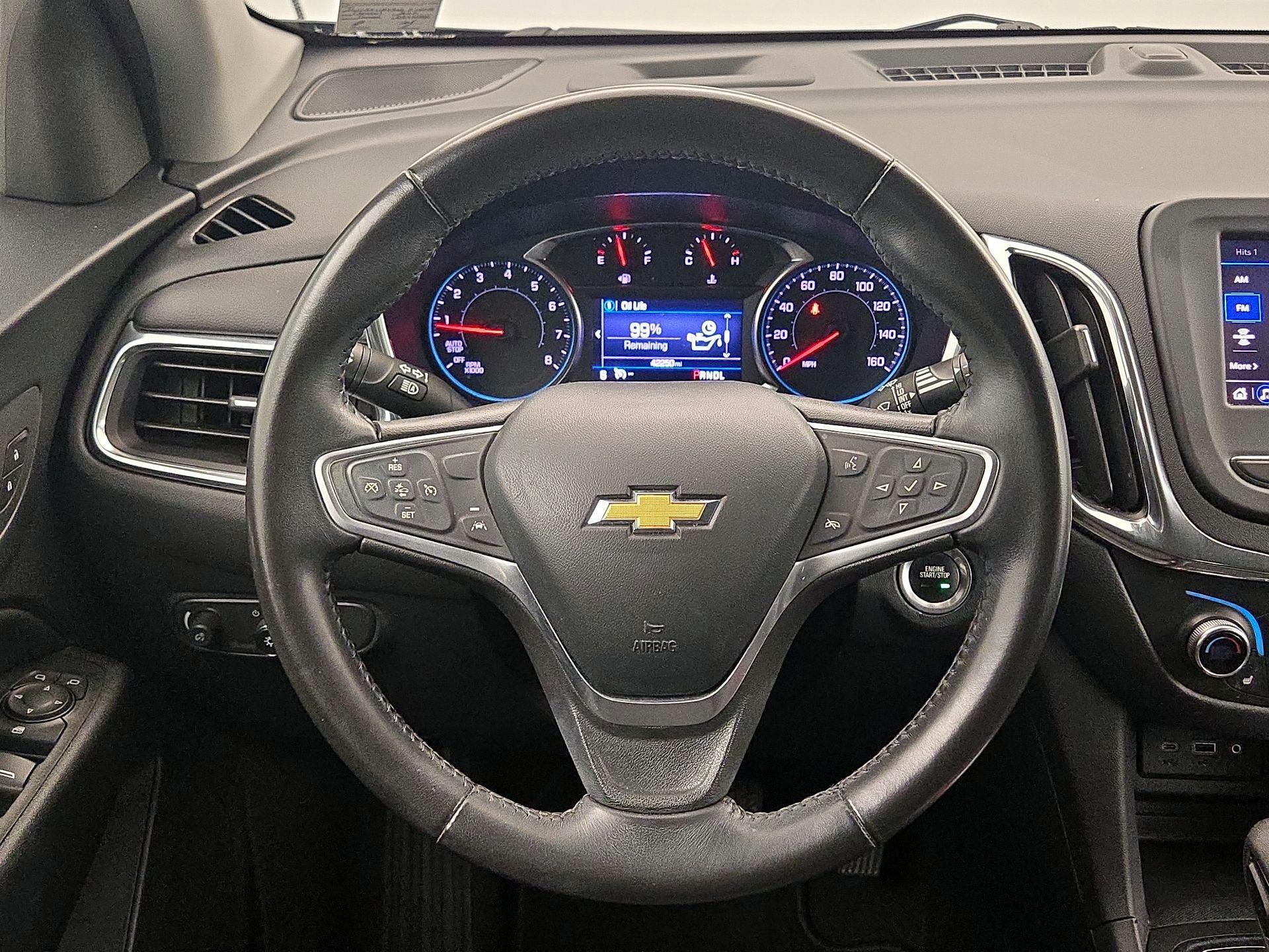 Thumbnail: 2022 Chevrolet Equinox - 10