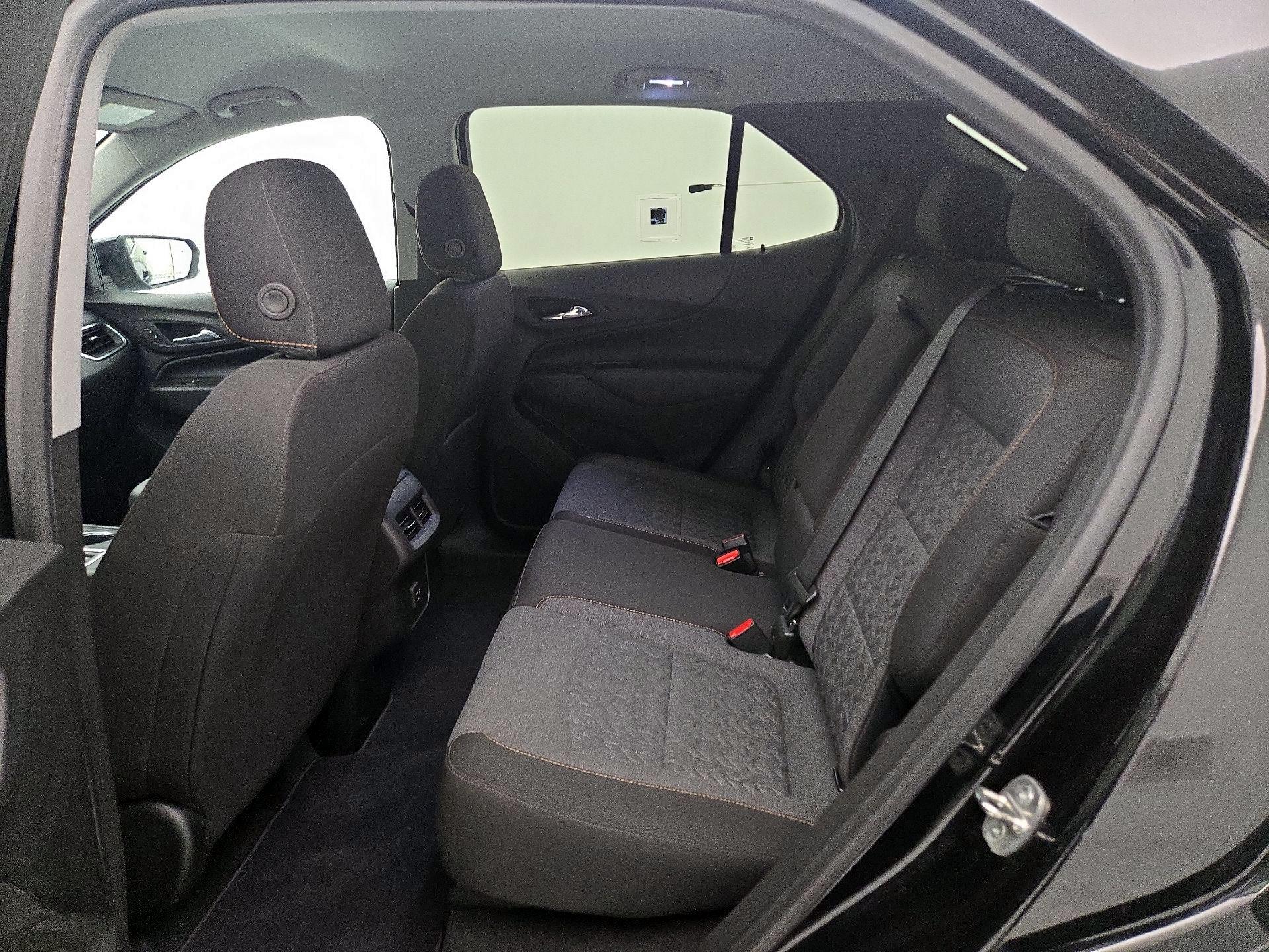 Thumbnail: 2022 Chevrolet Equinox - 19