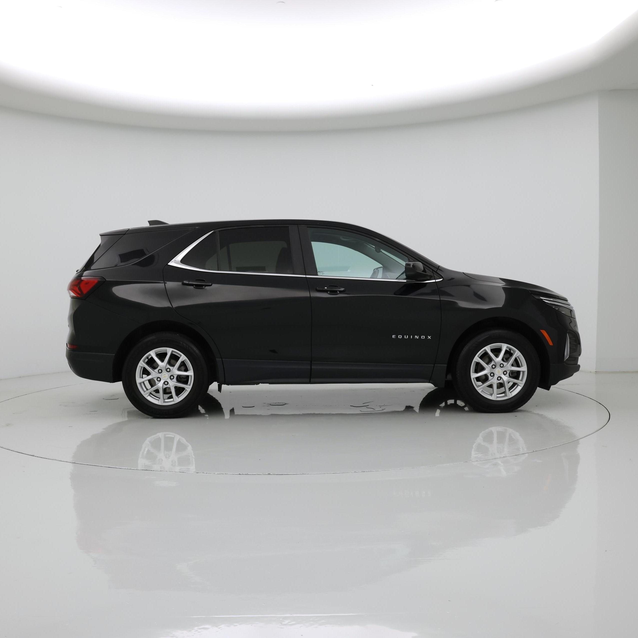 Thumbnail: 2022 Chevrolet Equinox - 7