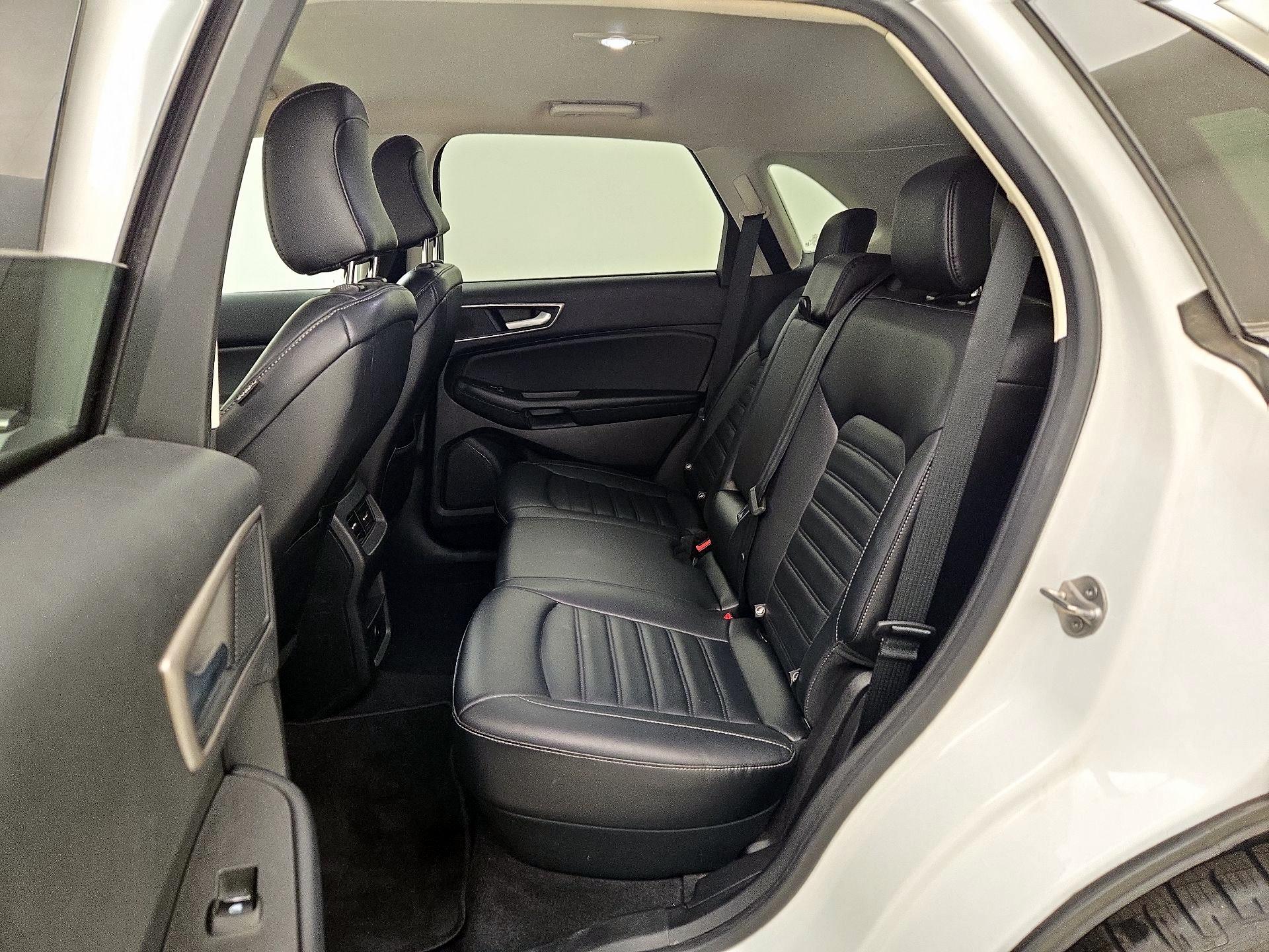 Thumbnail: 2023 Ford Edge - 19