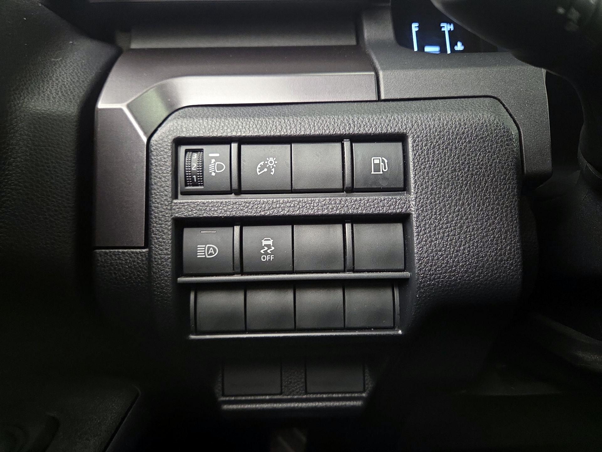 Thumbnail: 2025 Toyota 4Runner - 13