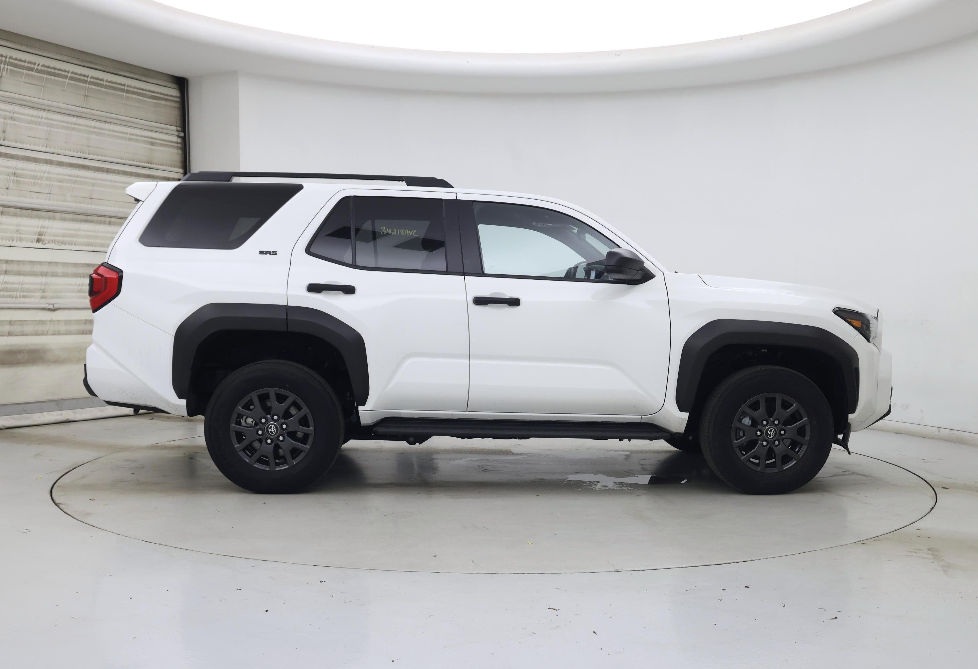 Thumbnail: 2025 Toyota 4Runner - 7