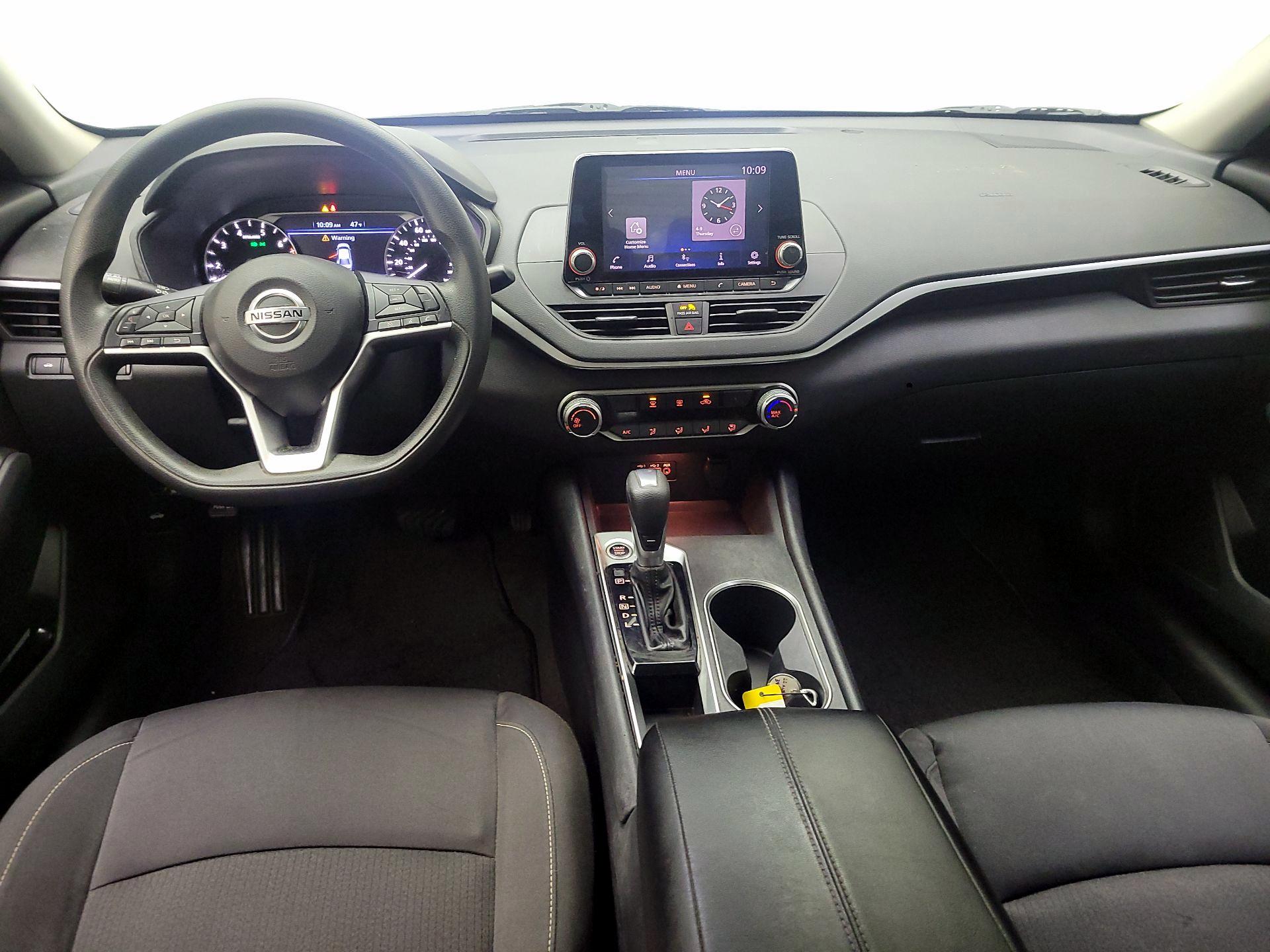Thumbnail: 2022 Nissan Altima - 8