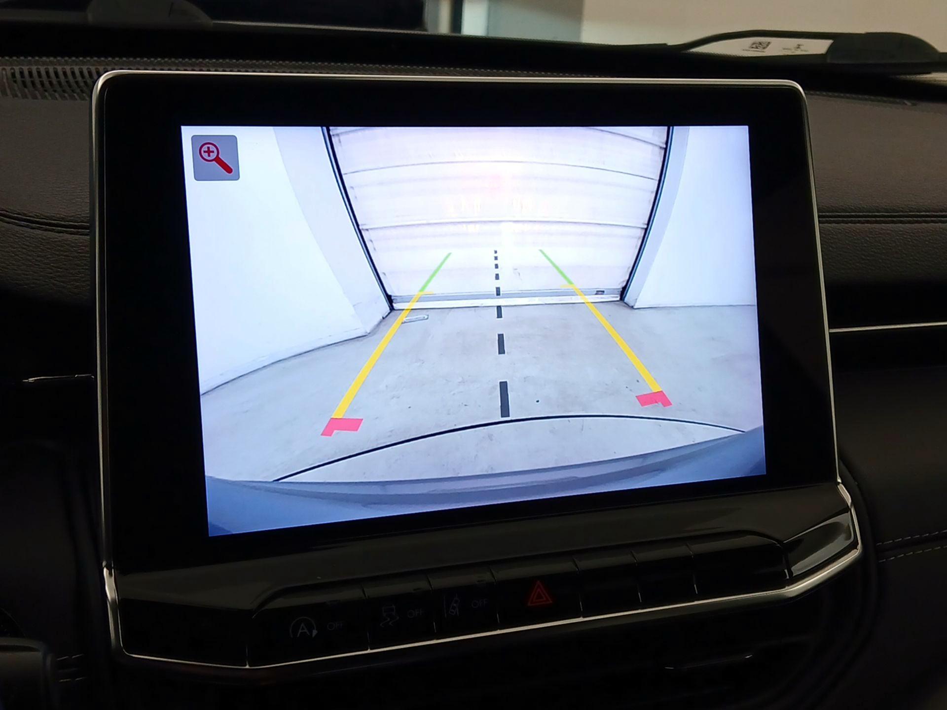 Thumbnail: 2022 Jeep Compass - 15