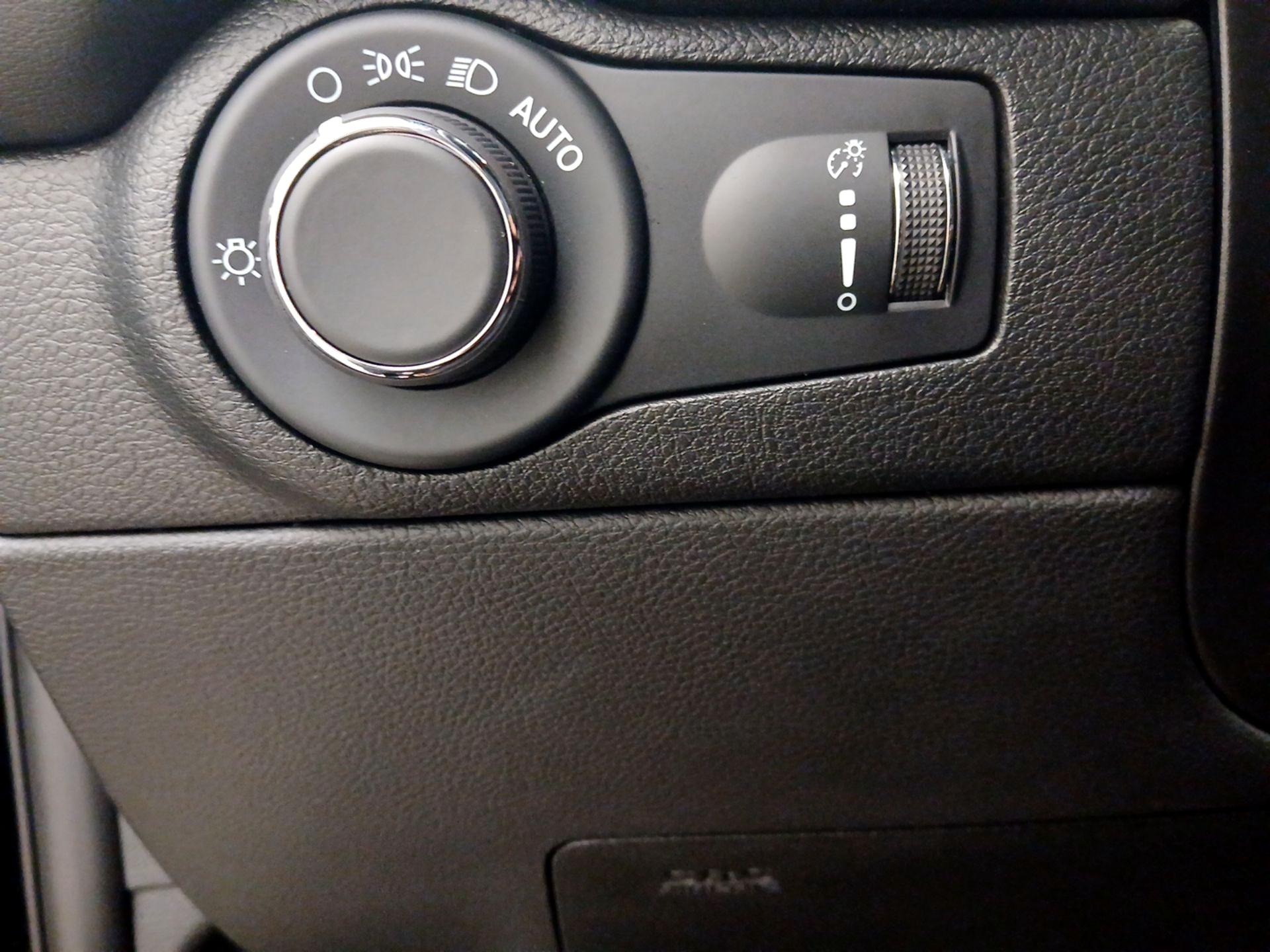 Thumbnail: 2024 Dodge Durango - 13