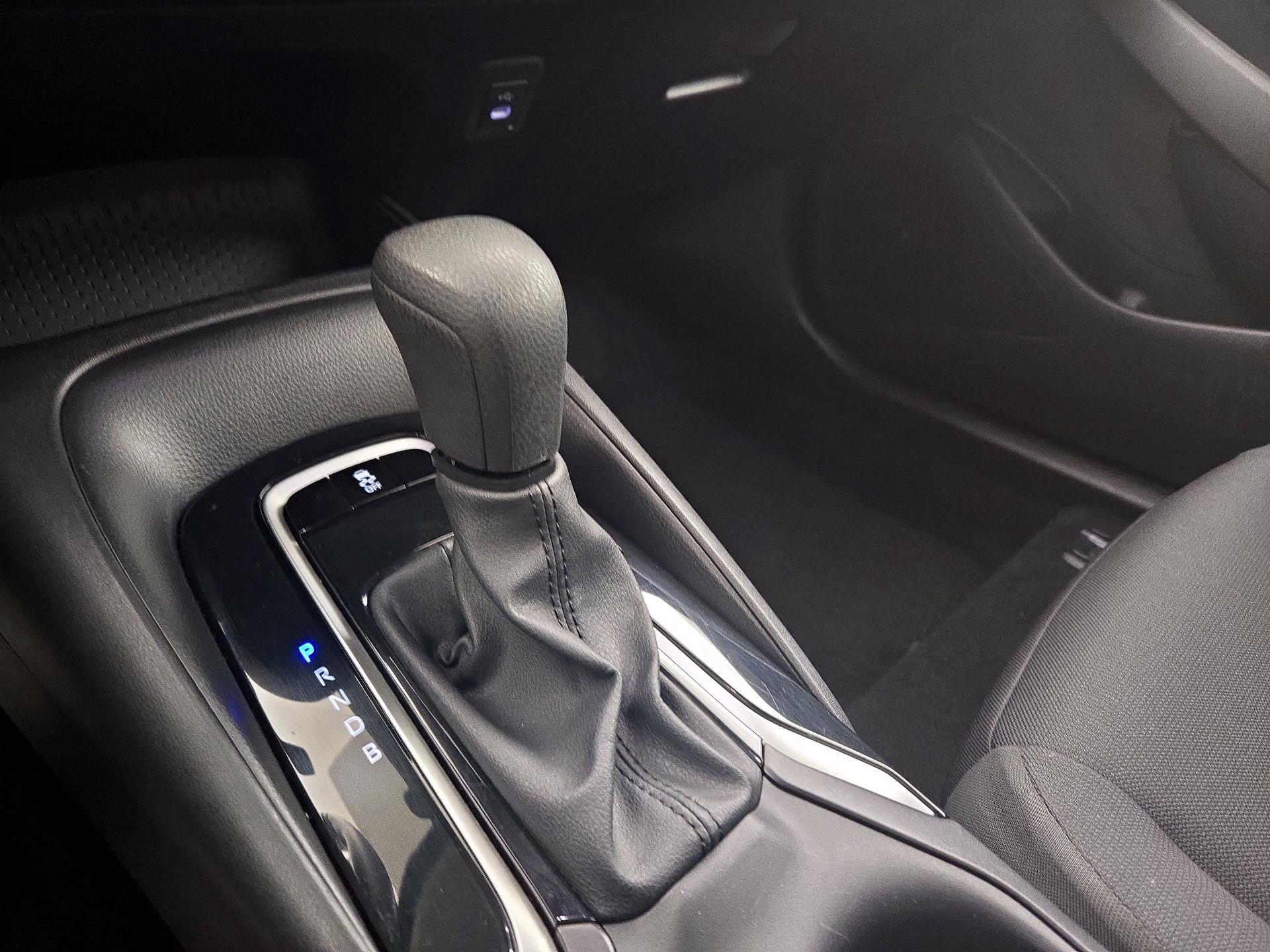 Thumbnail: 2025 Toyota Corolla - 18