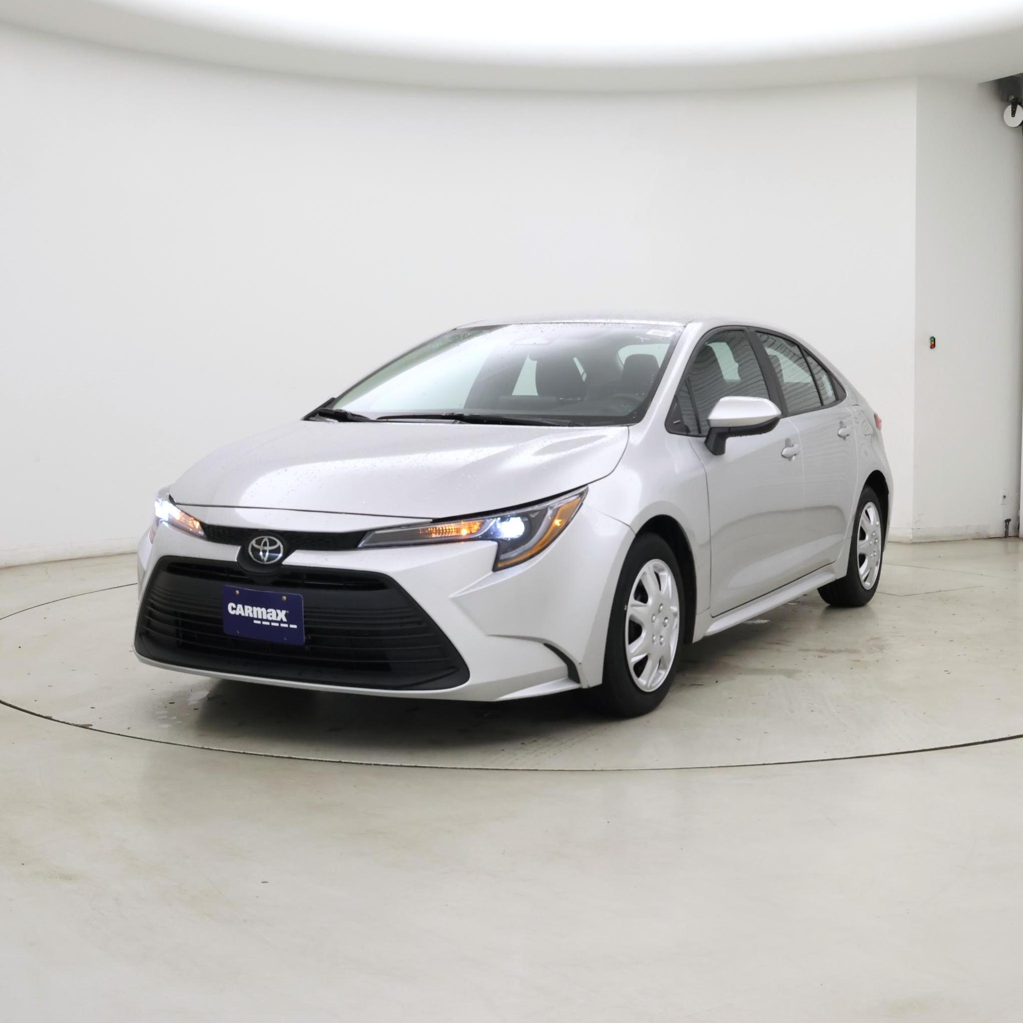 Thumbnail: 2025 Toyota Corolla - 4