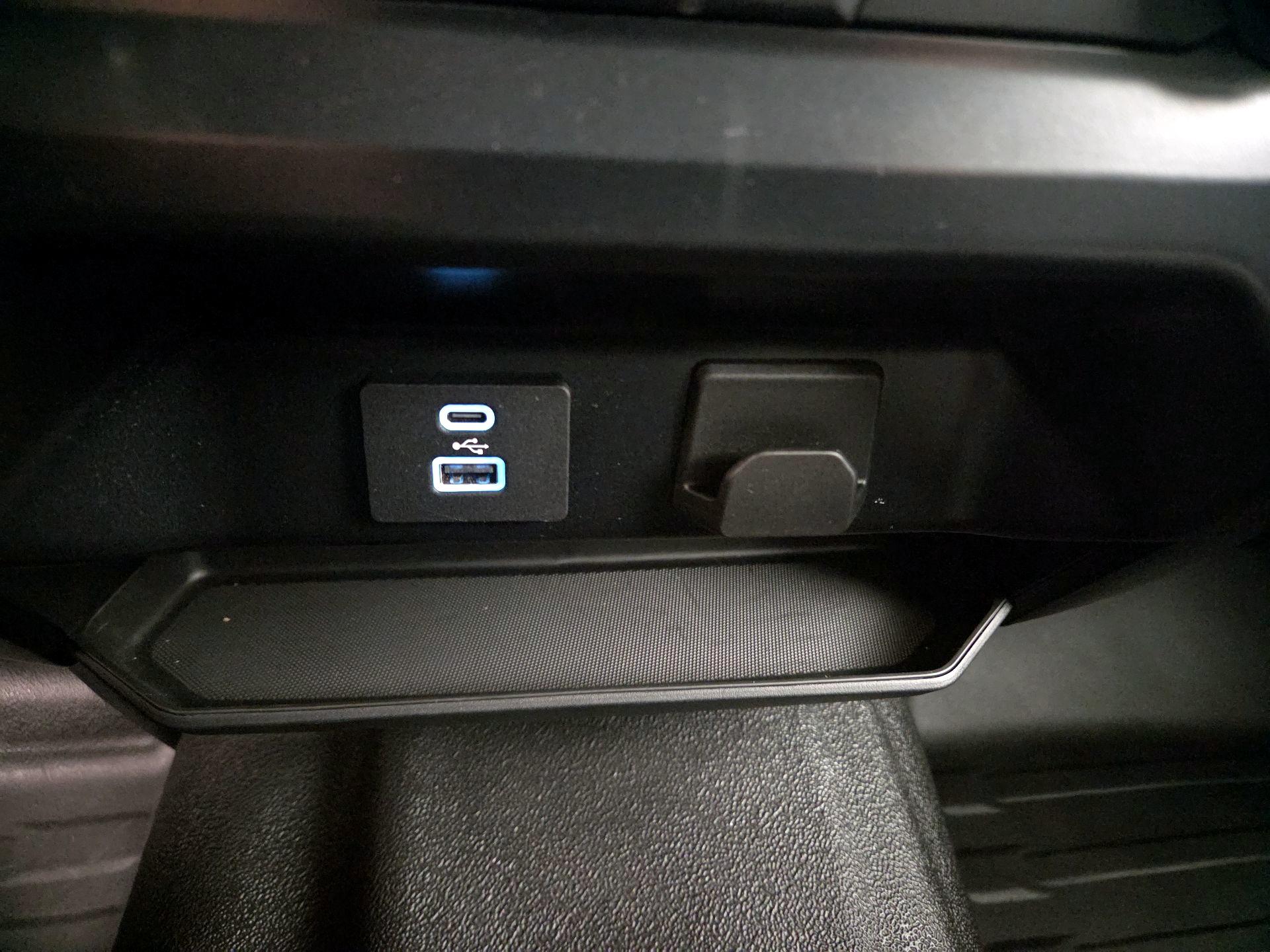 Thumbnail: 2023 Ford F-150 - 18