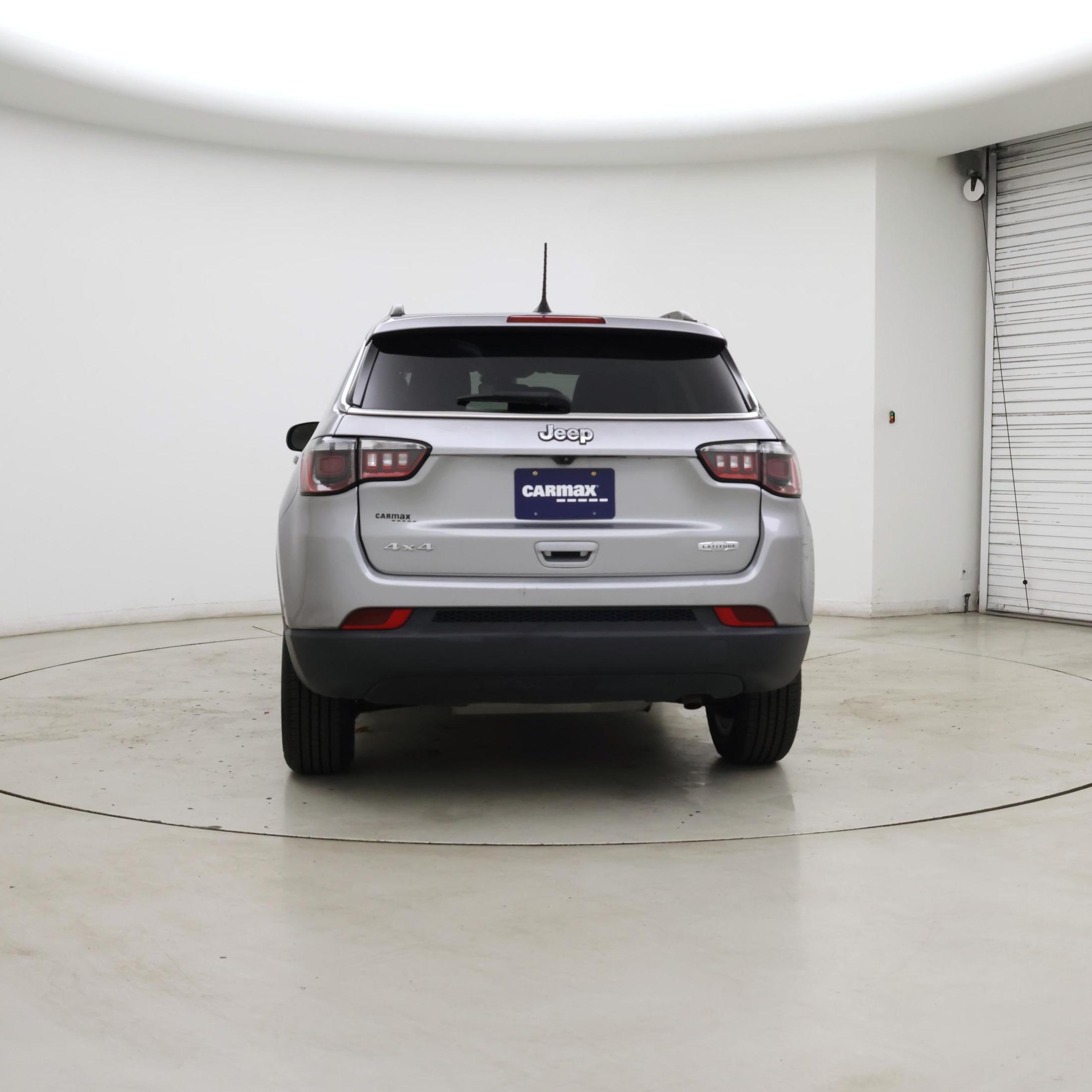 Thumbnail: 2022 Jeep Compass - 6