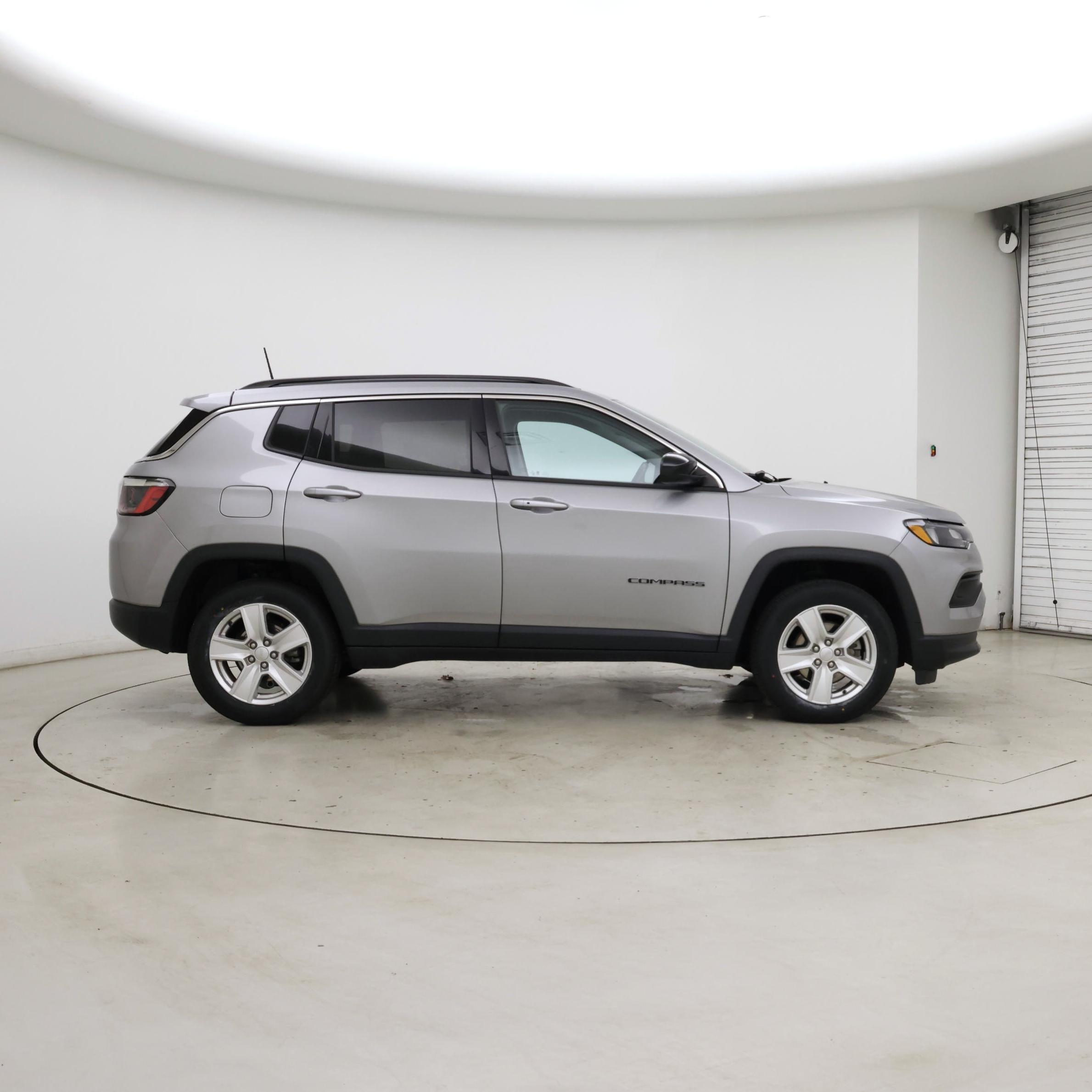 Thumbnail: 2022 Jeep Compass - 7