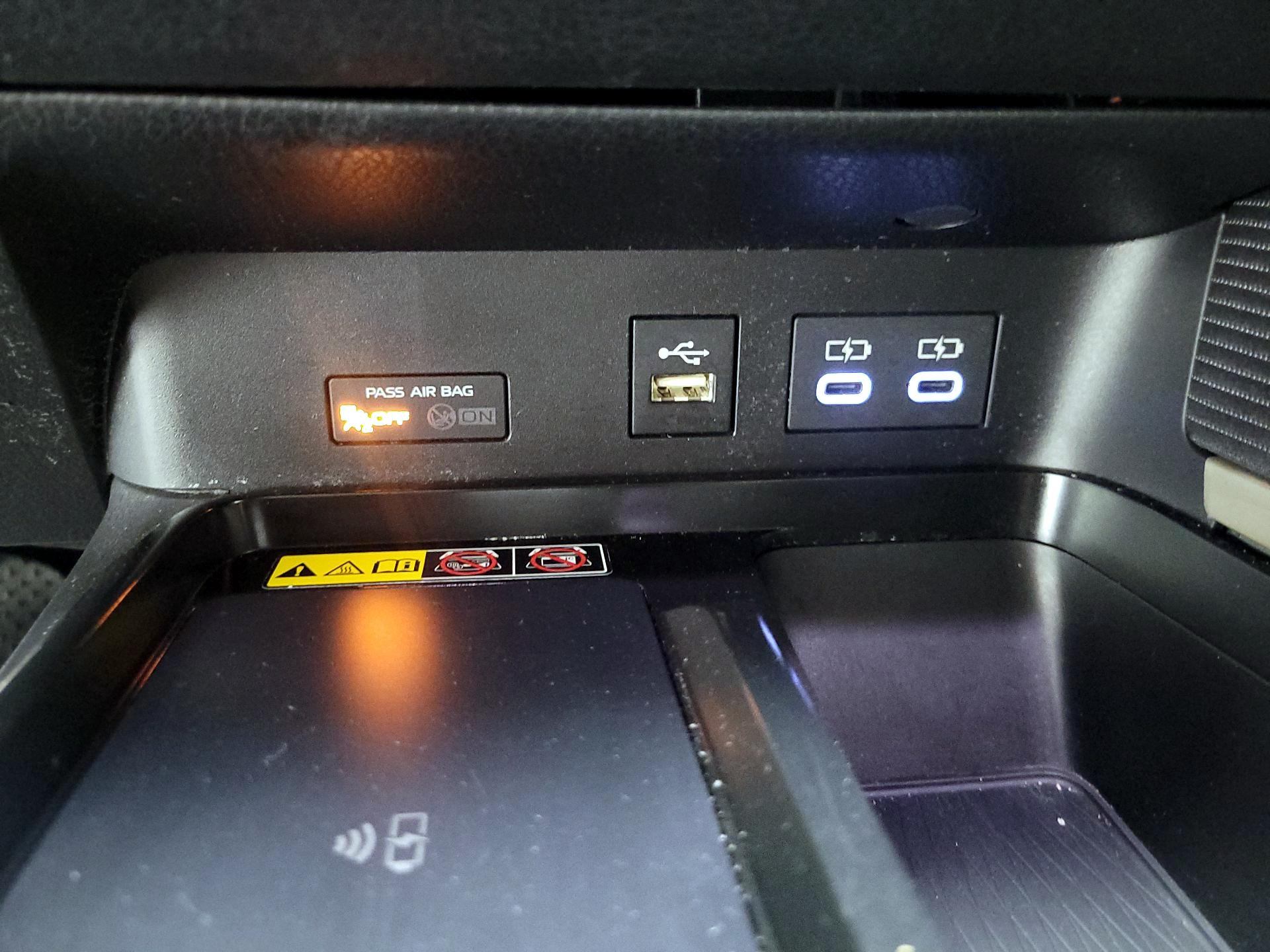 Thumbnail: 2025 Toyota Camry - 16