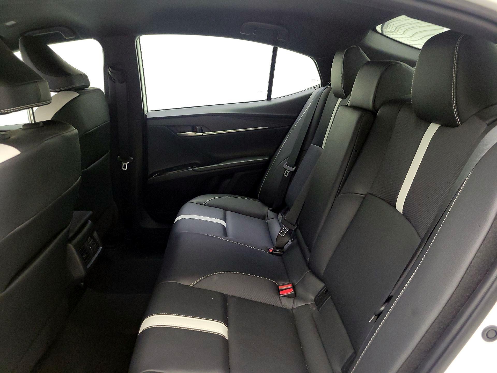 Thumbnail: 2025 Toyota Camry - 17