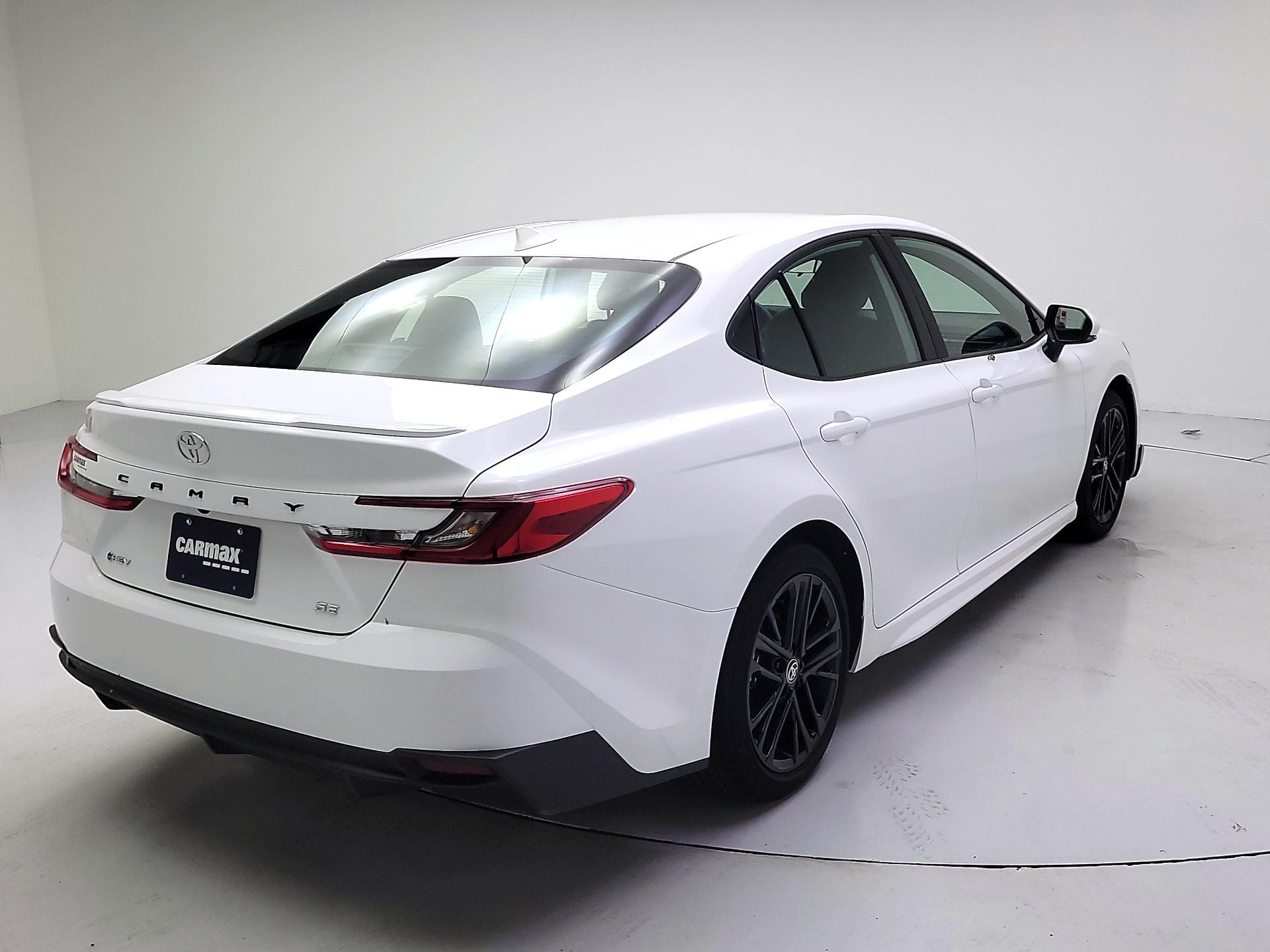 Thumbnail: 2025 Toyota Camry - 5