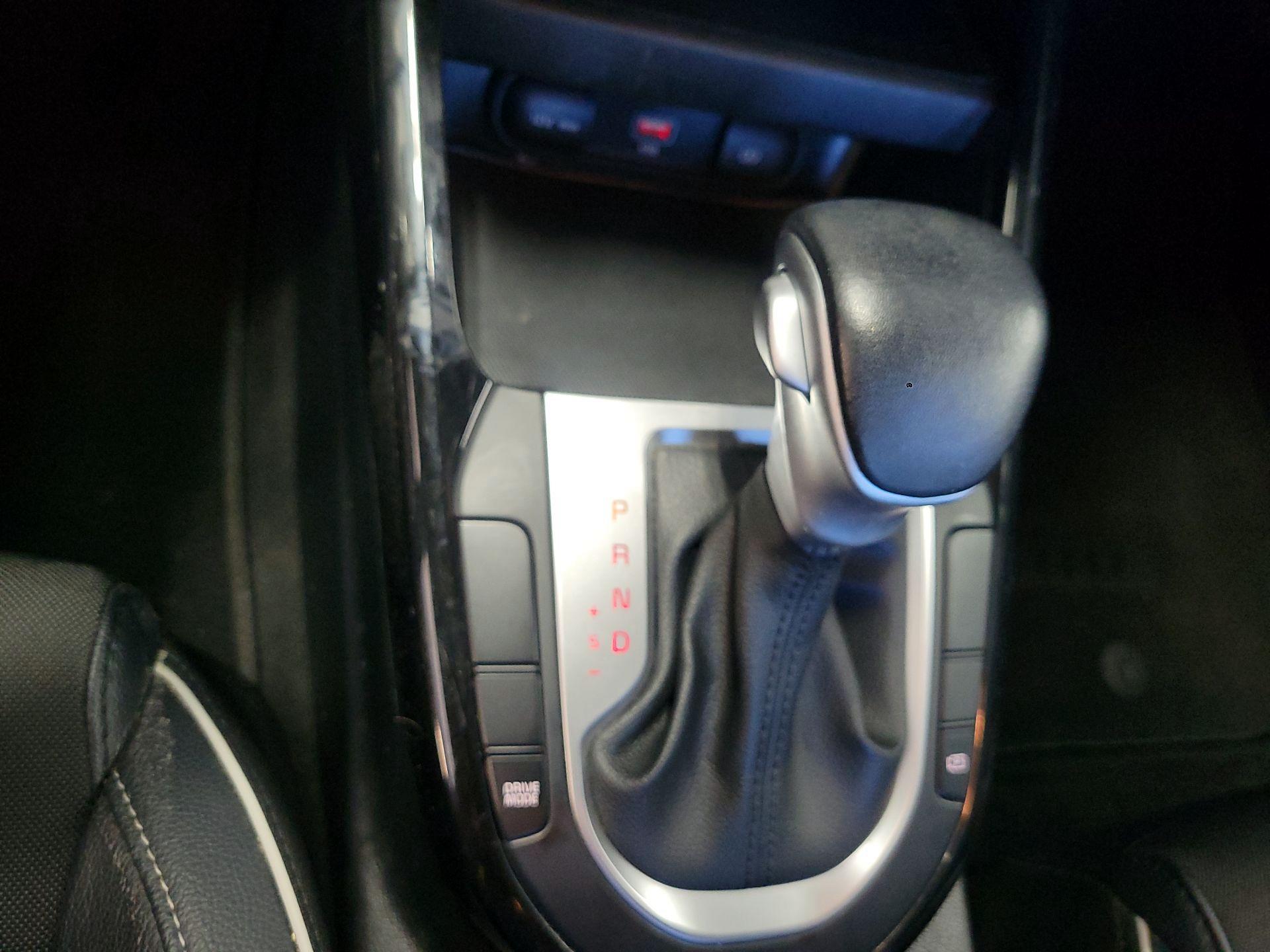 Thumbnail: 2023 Kia Forte - 18