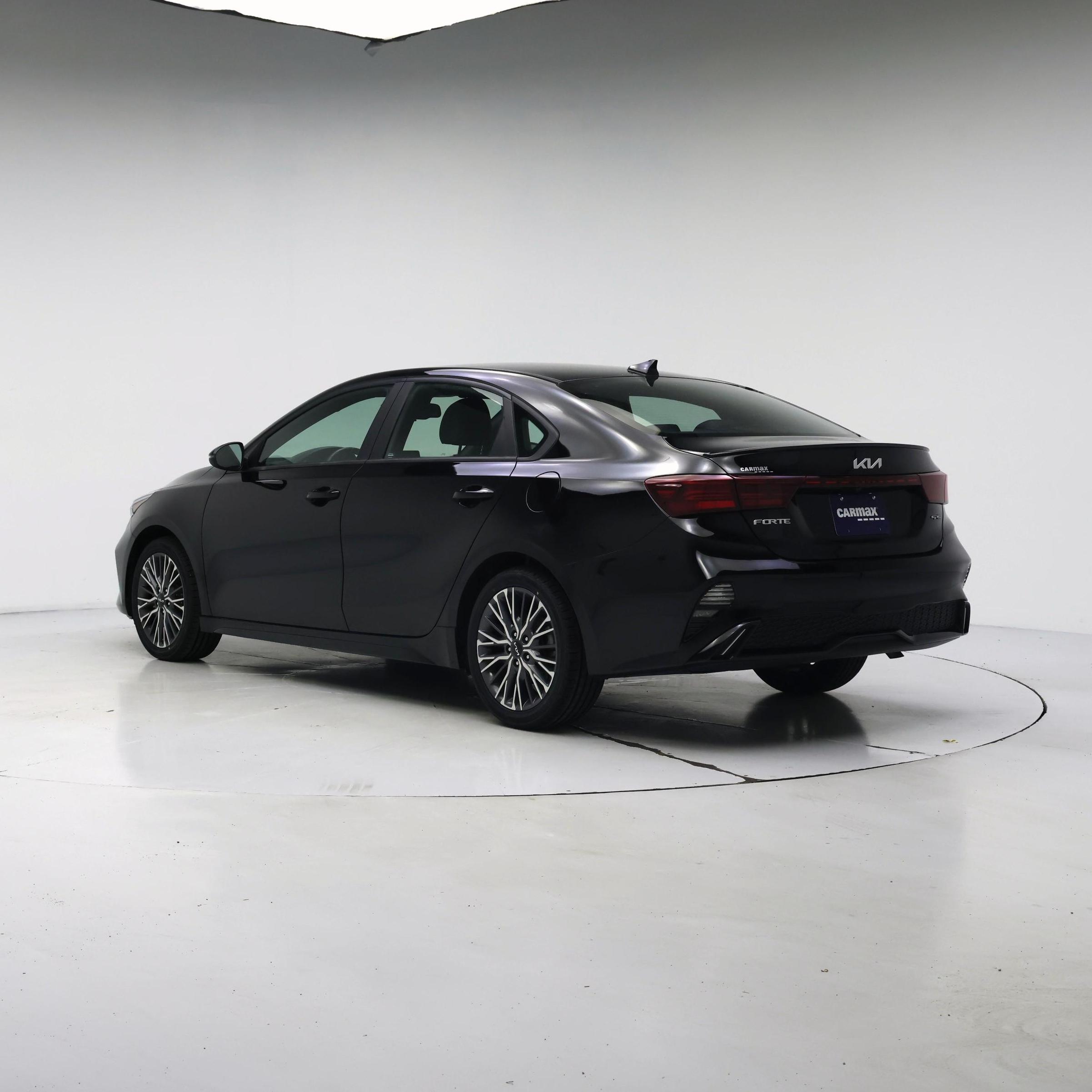 Thumbnail: 2023 Kia Forte - 2