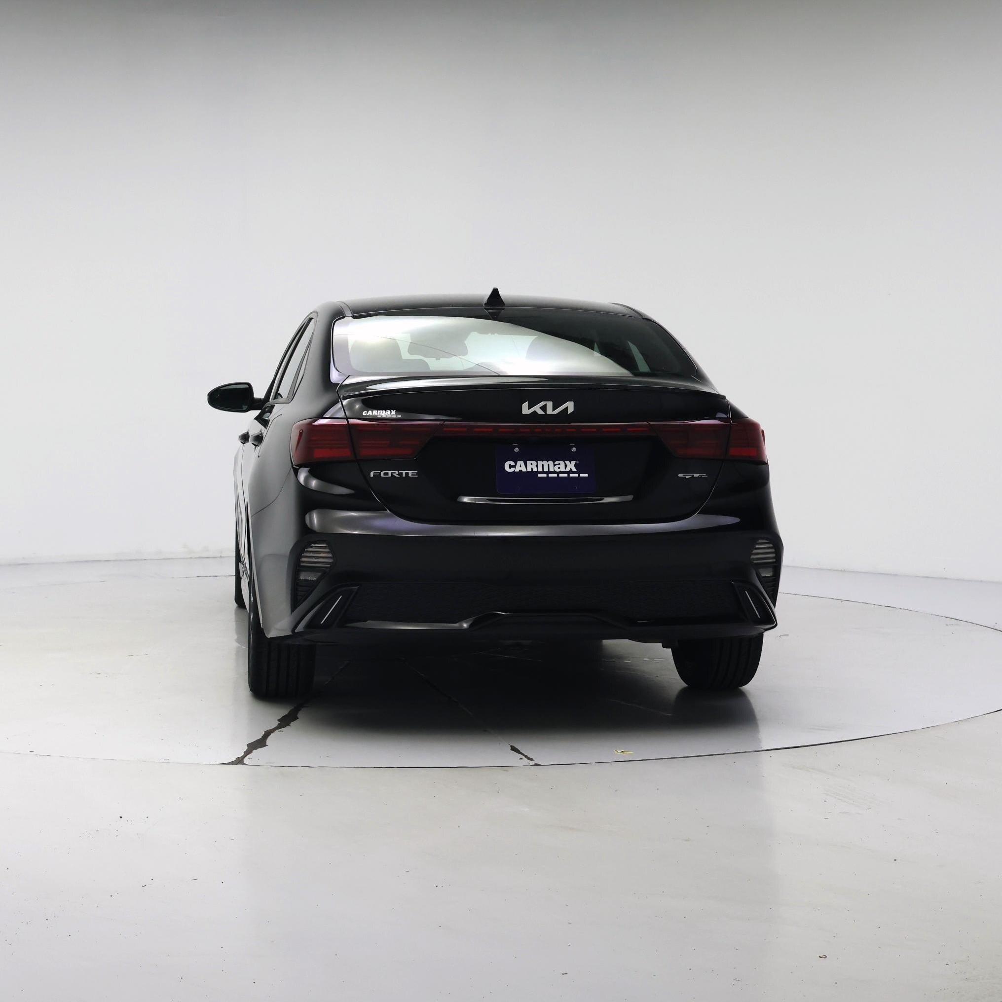 Thumbnail: 2023 Kia Forte - 6