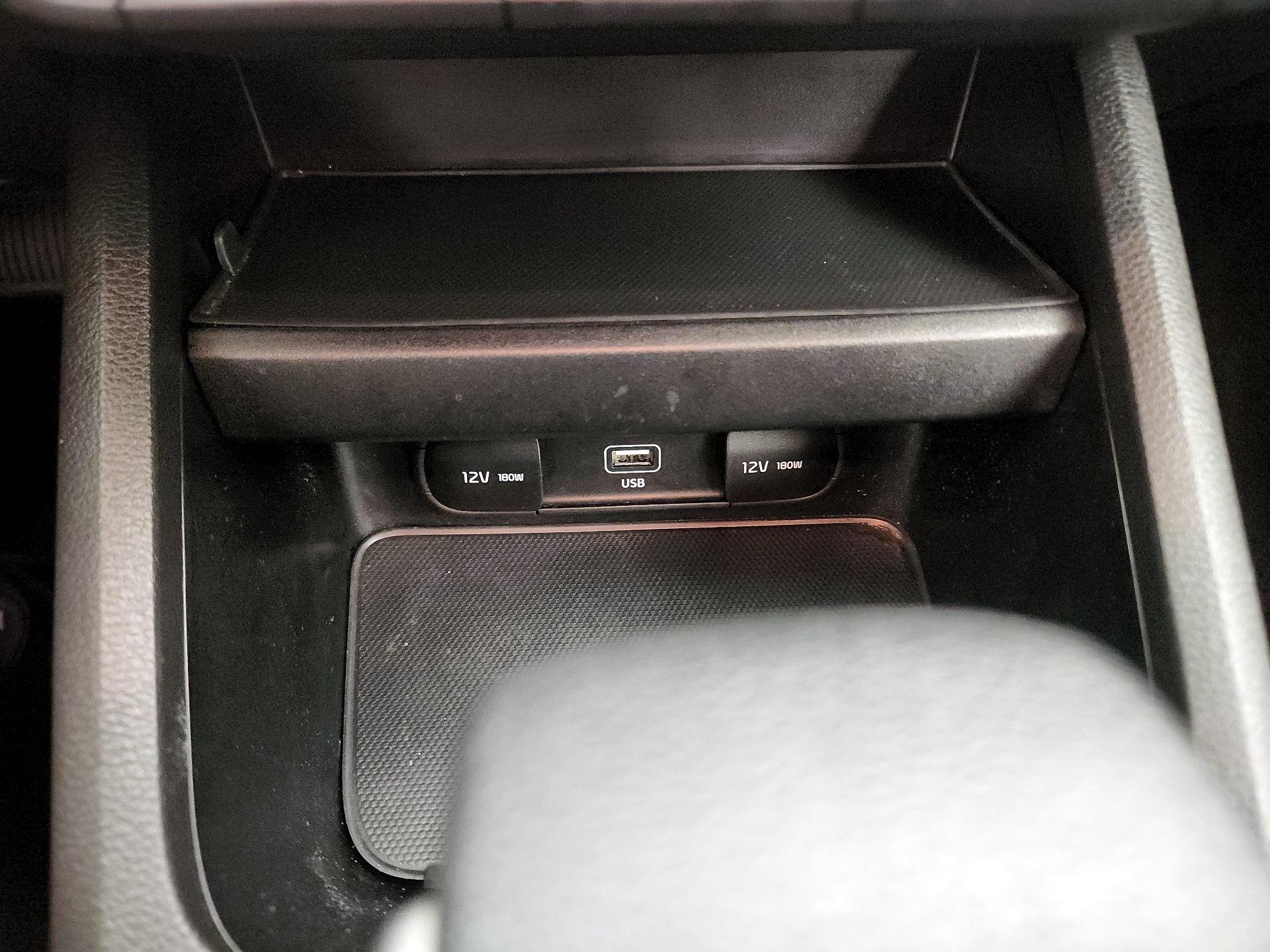 Thumbnail: 2023 Kia Forte - 18