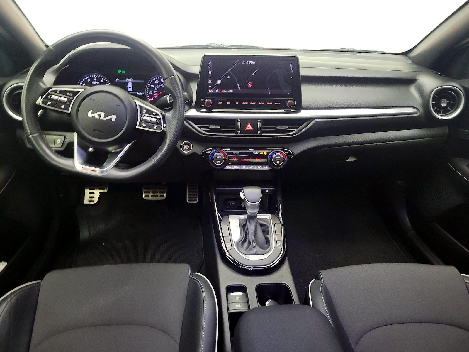 2023 Kia Forte GT-Line - Photo 10